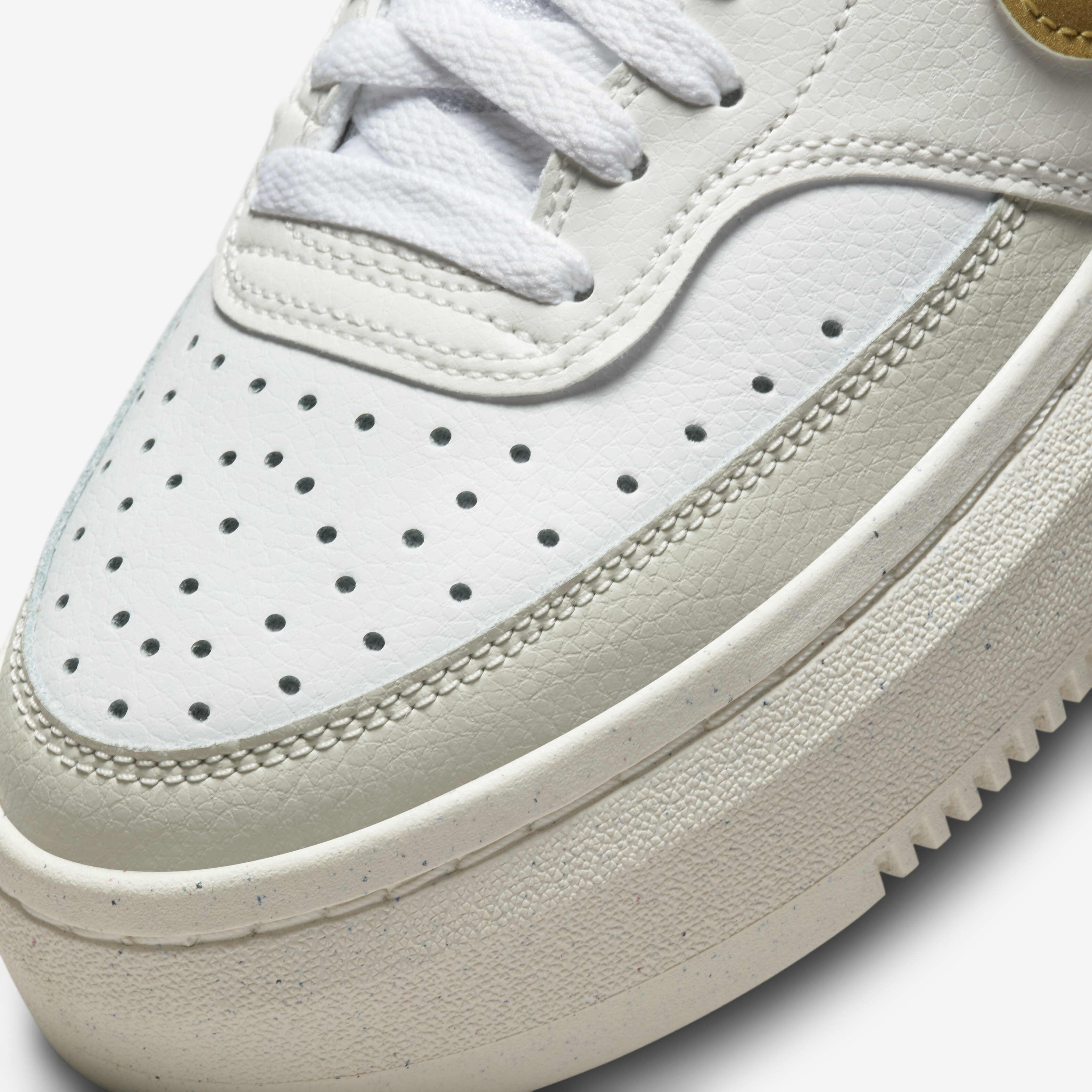 Nike Court Vision Alta image number 6