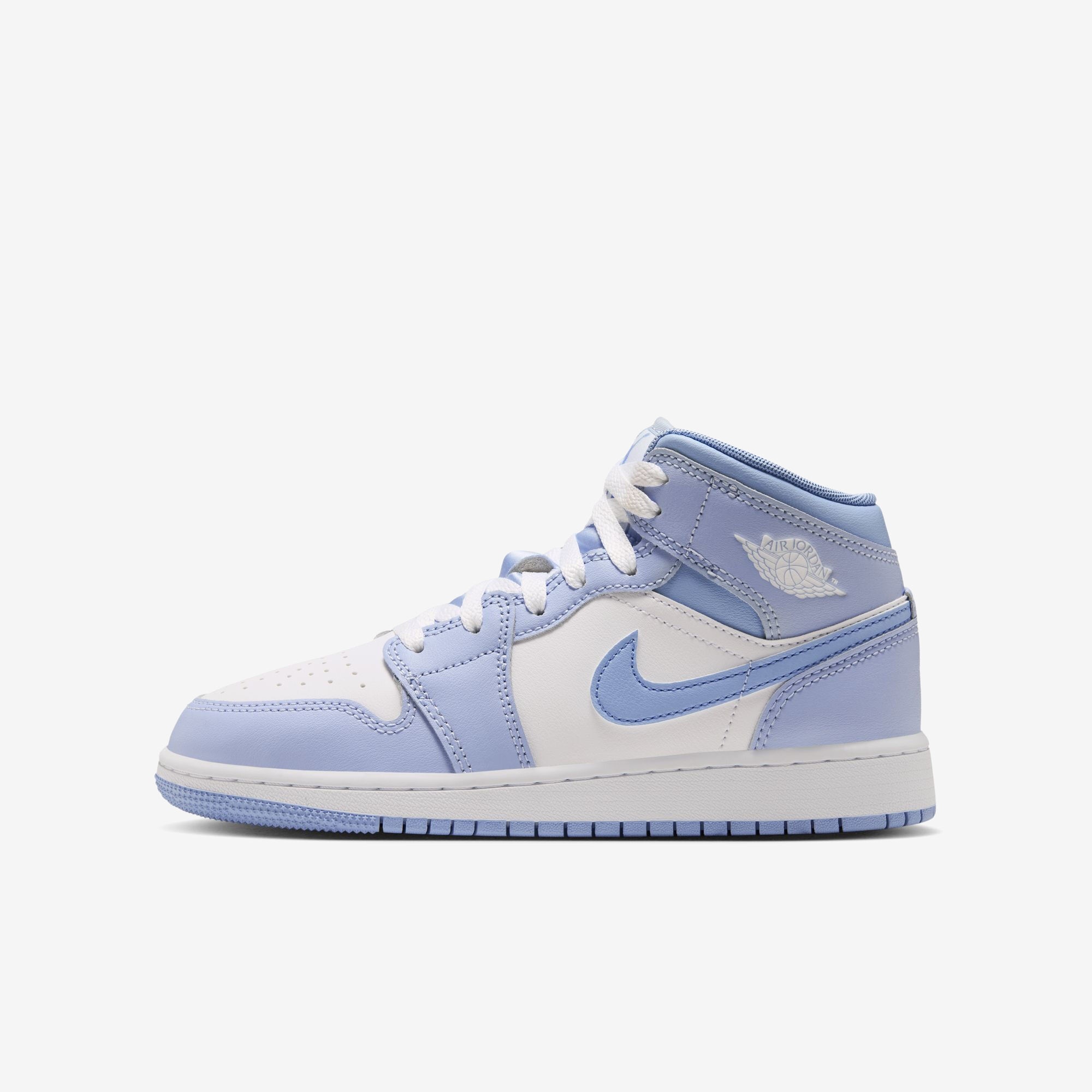 Air Jordan 1 Mid image number 0