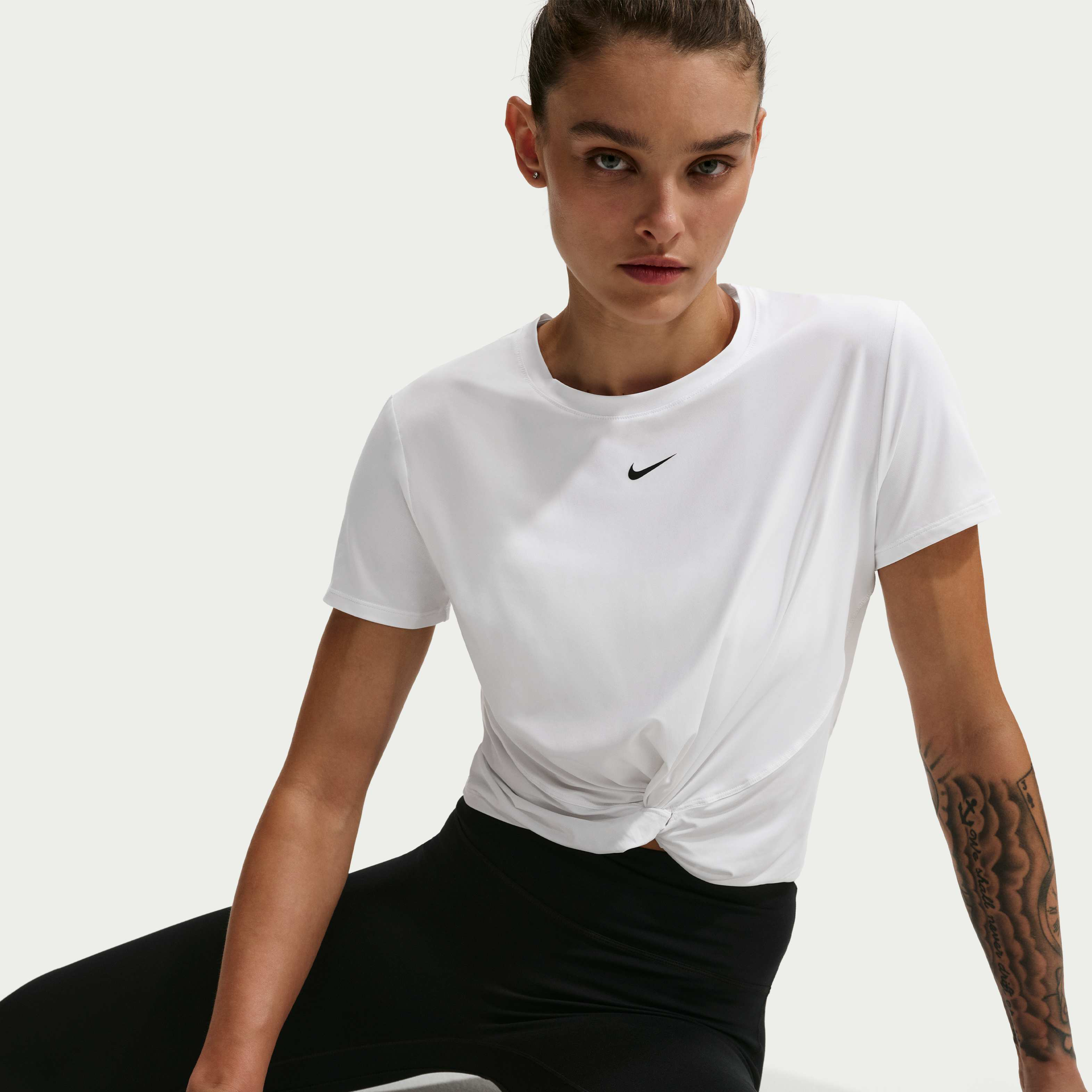 نايكي ون كلاسيك image number 2