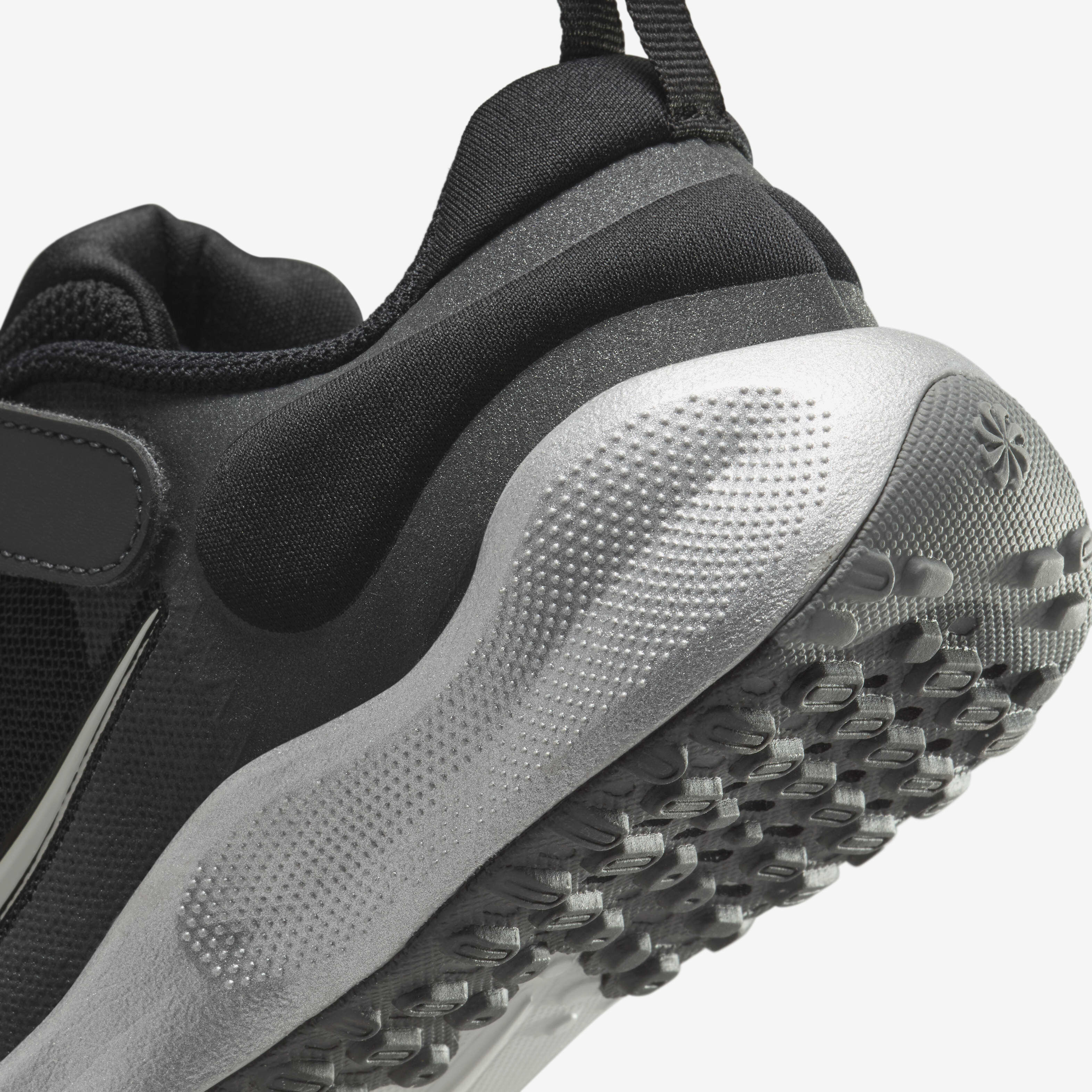 Nike kids revolution 2 grey online