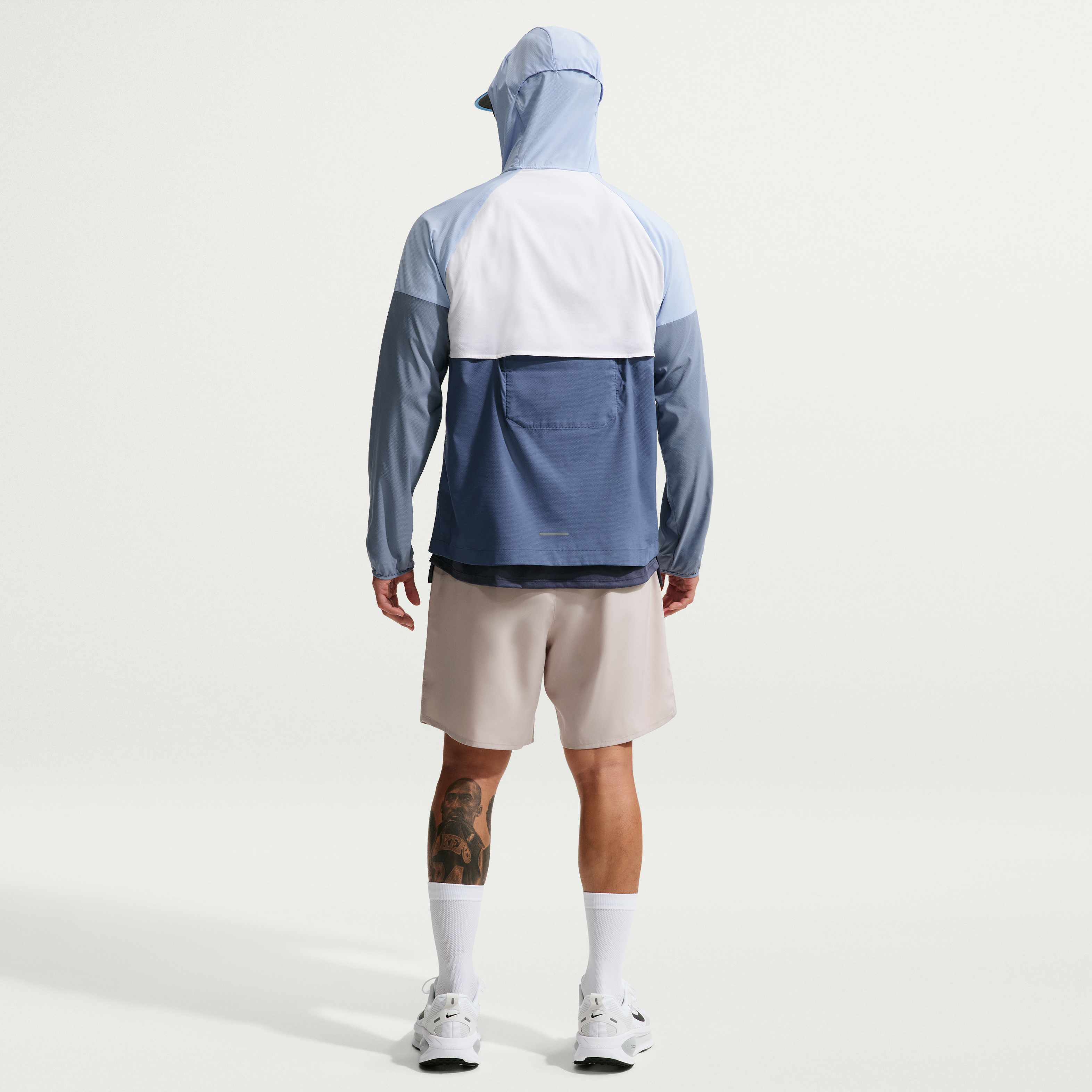 Nike Impossibly Light Windrunner image number 4