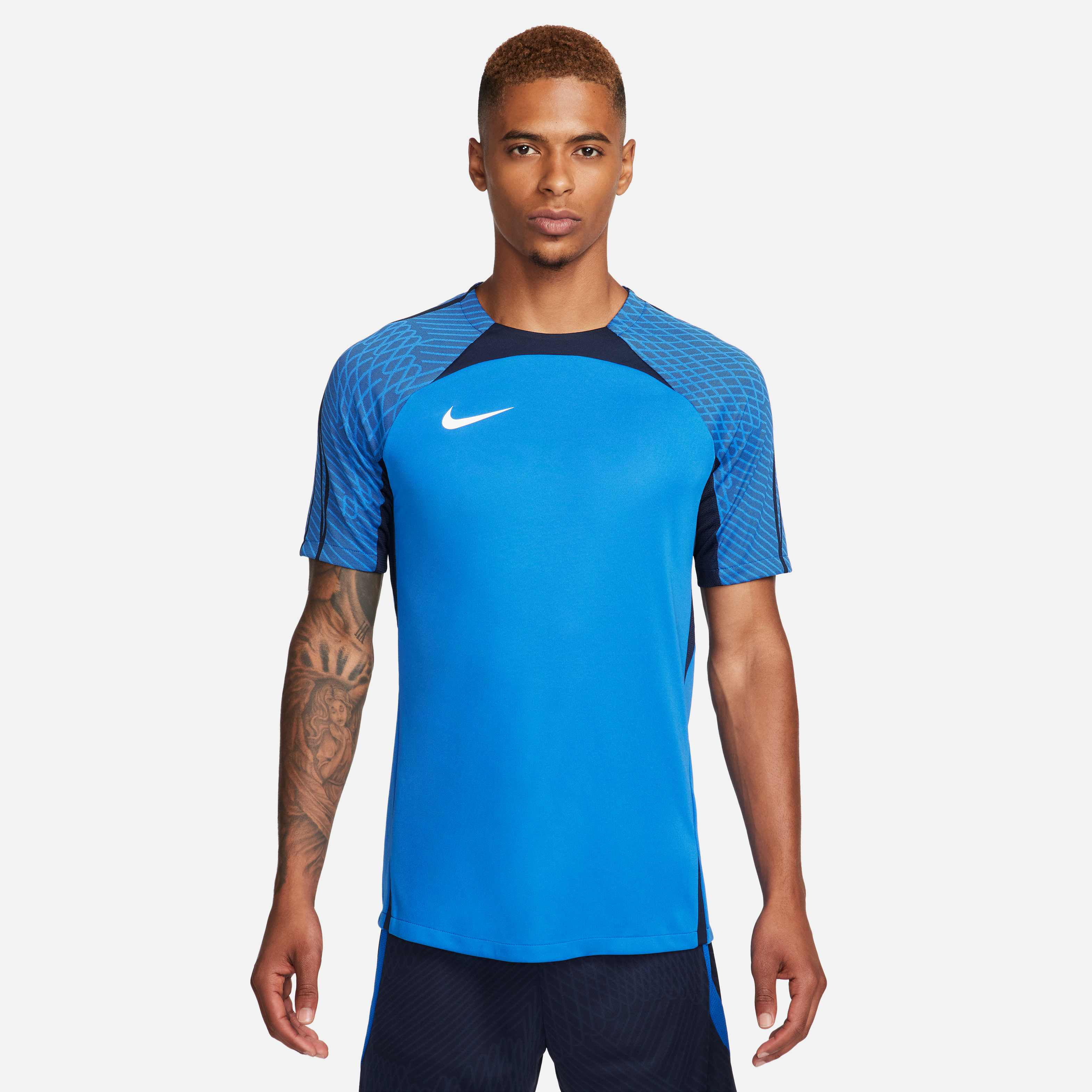 Nike Dri-FIT Strike image number 0