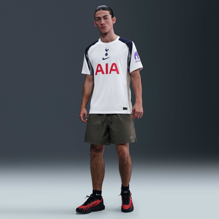 Tottenham Hotspur 2025/26 Match Home image number 3 Tottenham Hotspur 2025/26 Match Home image number 3