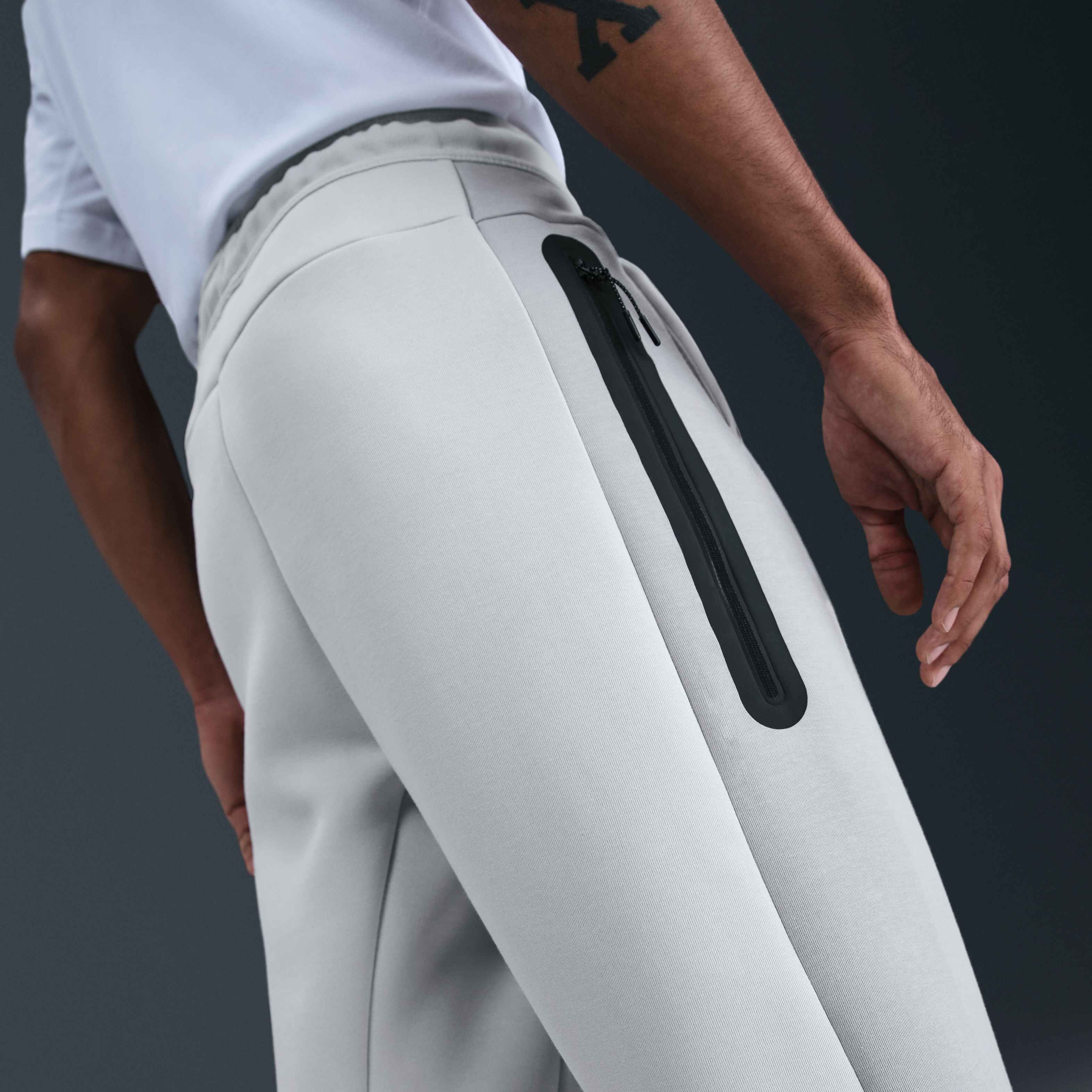 Nike Tech image number 2