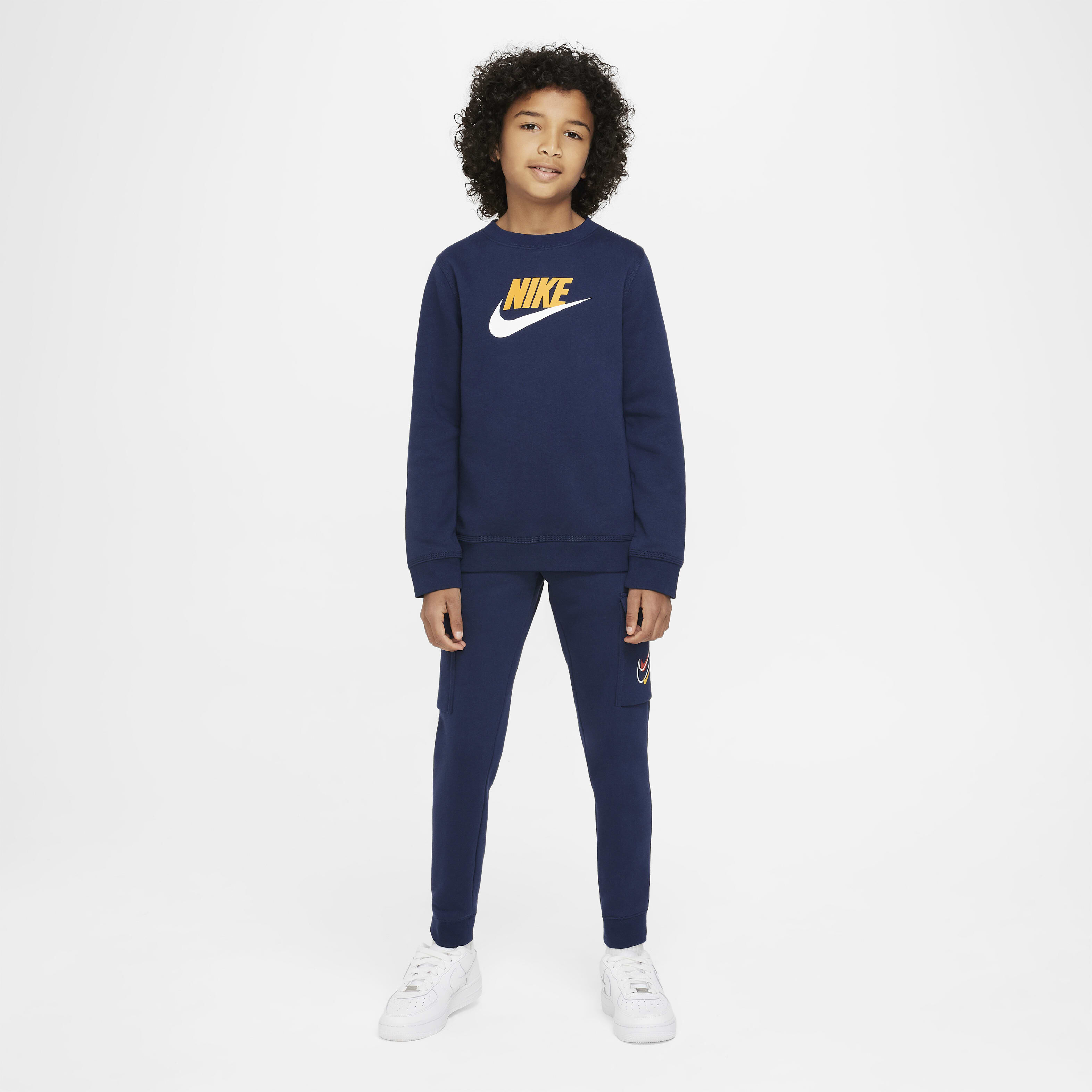 نايكي سبورتسوير كلوب فليس image number 3