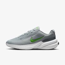 Nike Uplift SC