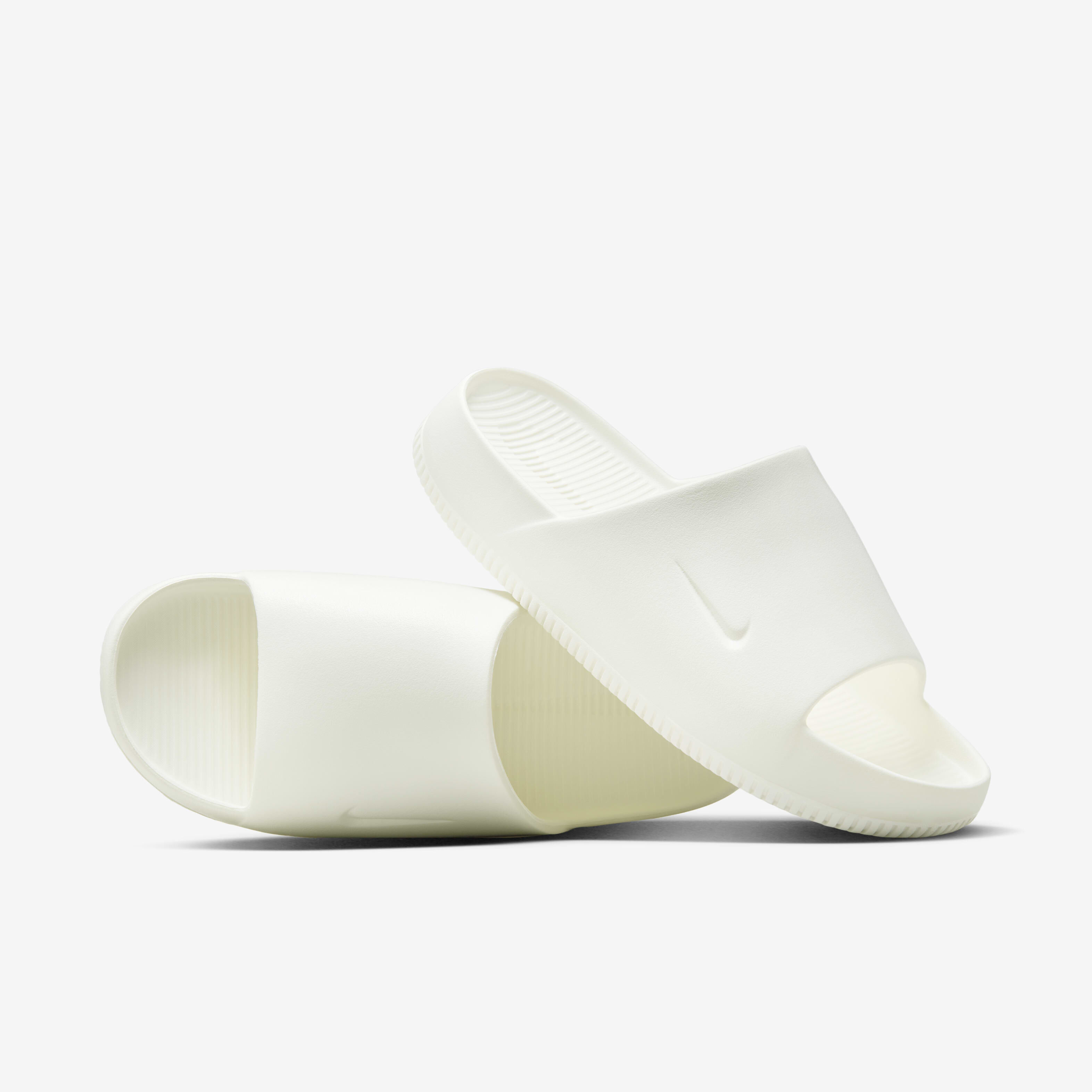 Latest nike slippers discount