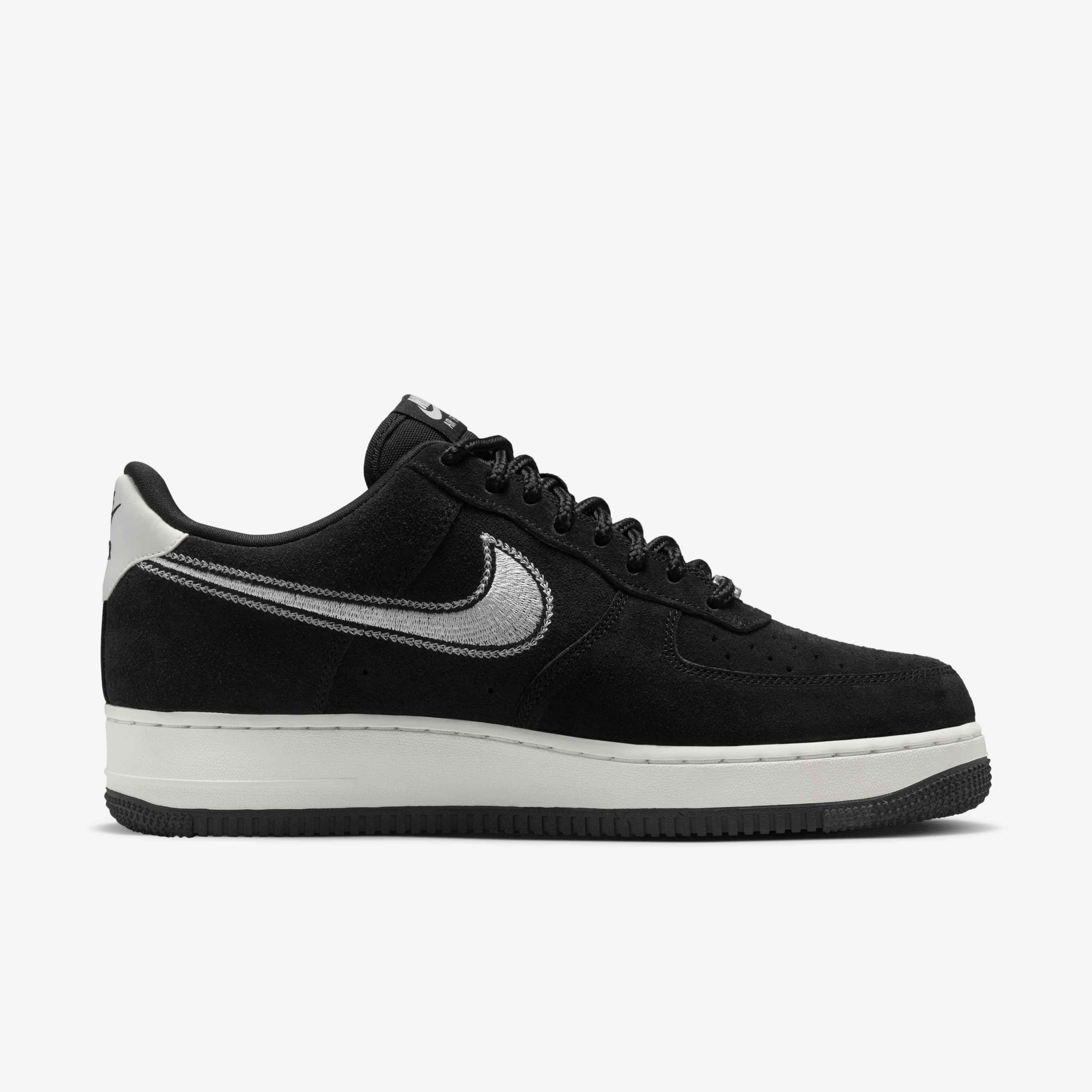 Nike Air Force 1 '07 LV8 image number 2