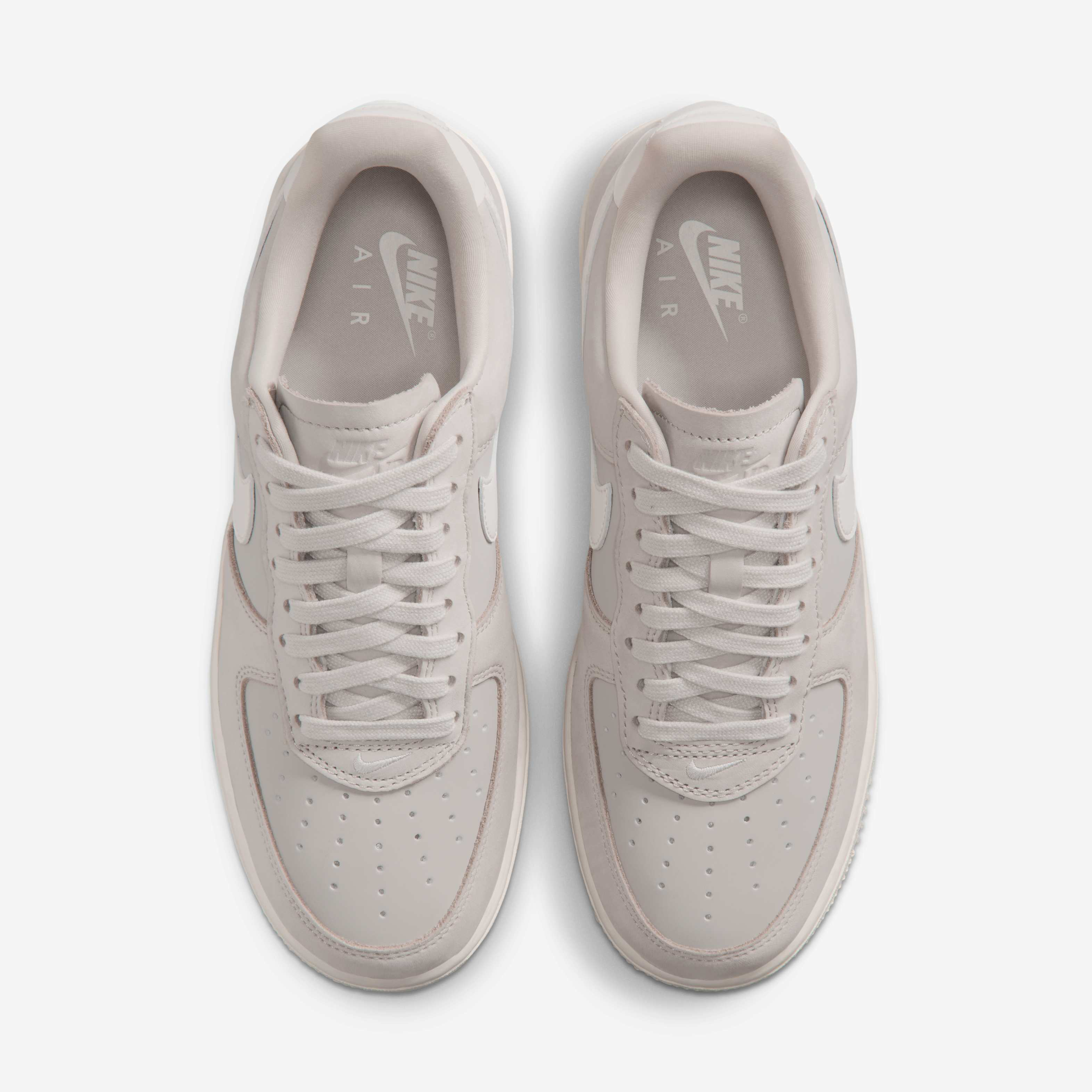 Nike Air Force 1 Retro Premium image number 3