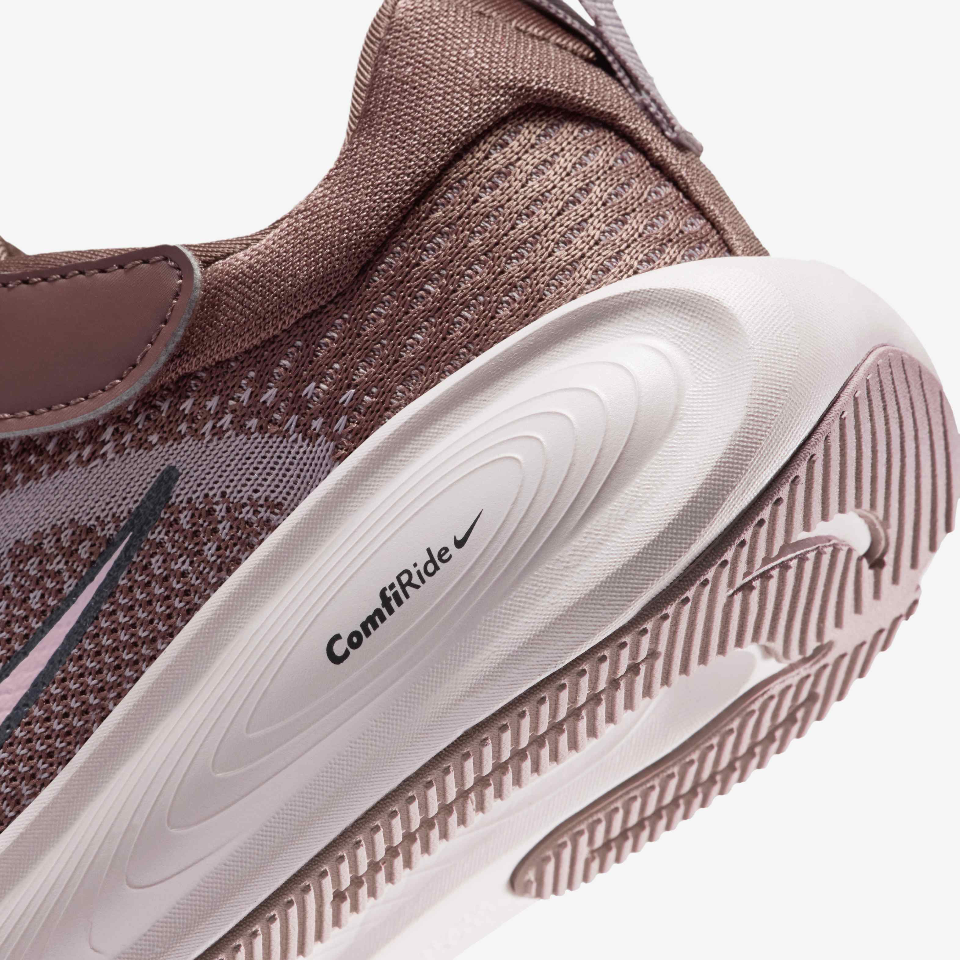 نايكي ستيلار رايد image number 7