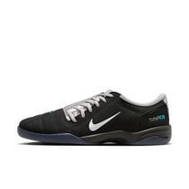 Nike Total 90