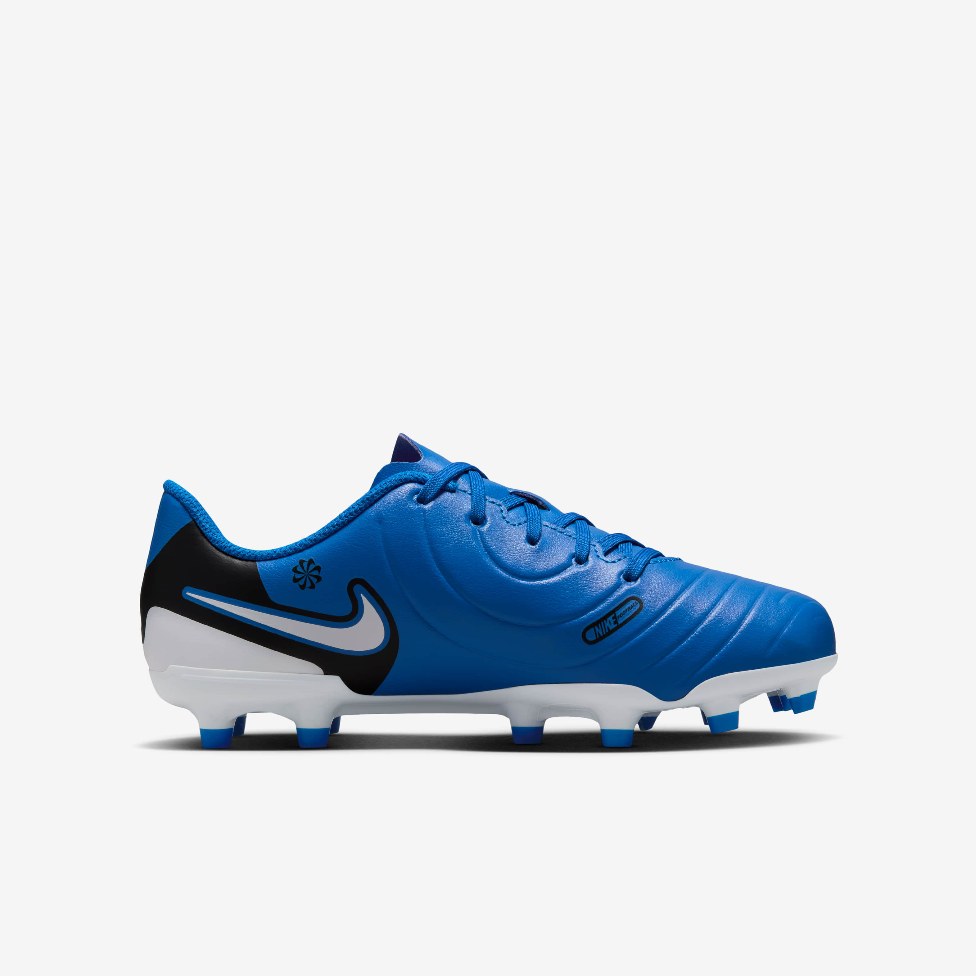 Nike Jr. Tiempo Legend 10 Club image number 2