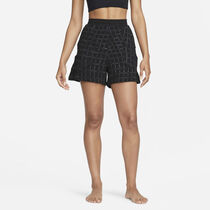 نايكي يوغا ثيرما-فت لوكس