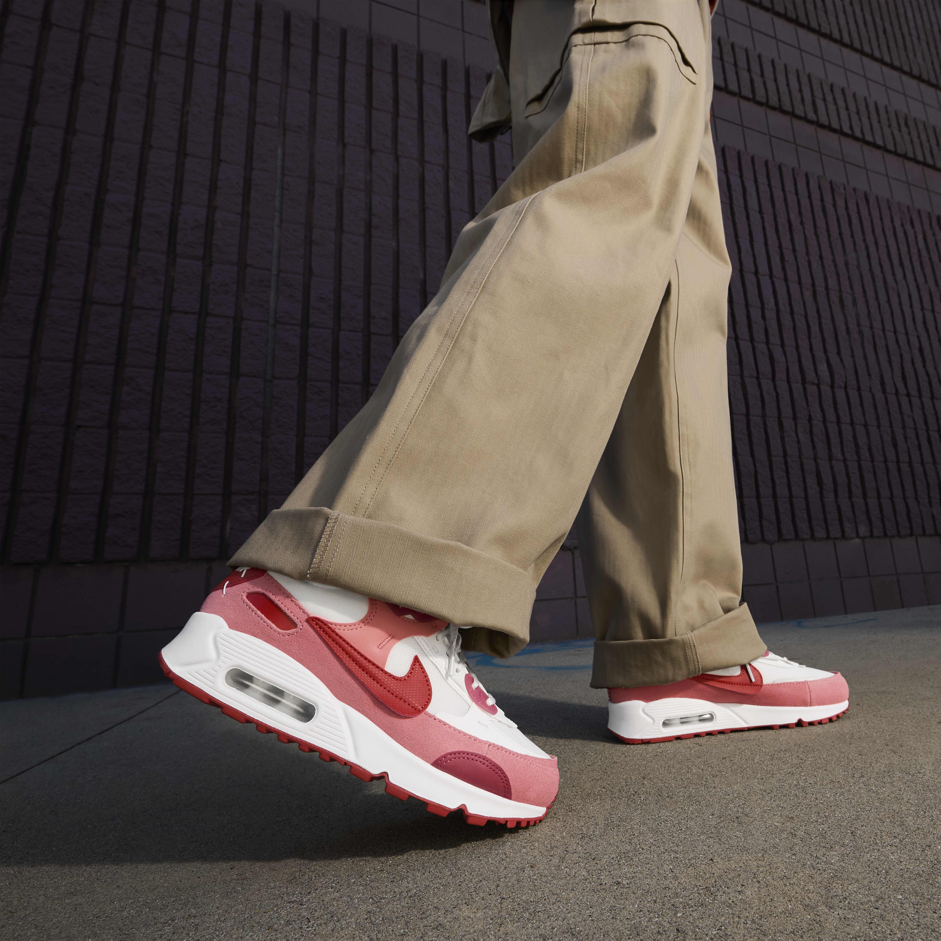 Buy Nike Air Max 90 Futura Women s Shoes Nike Saudi Official
