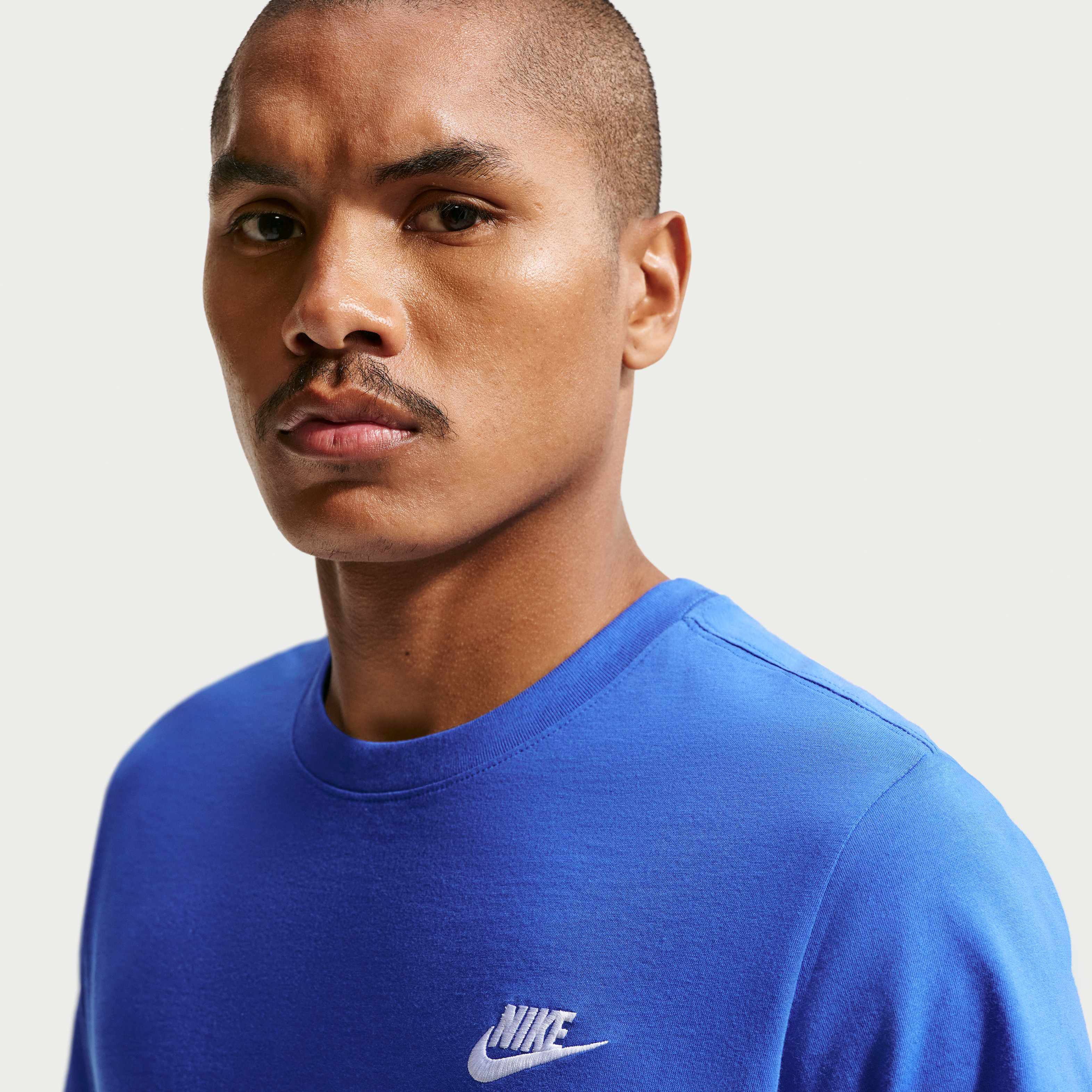 Sportswear Club Tee image number 2