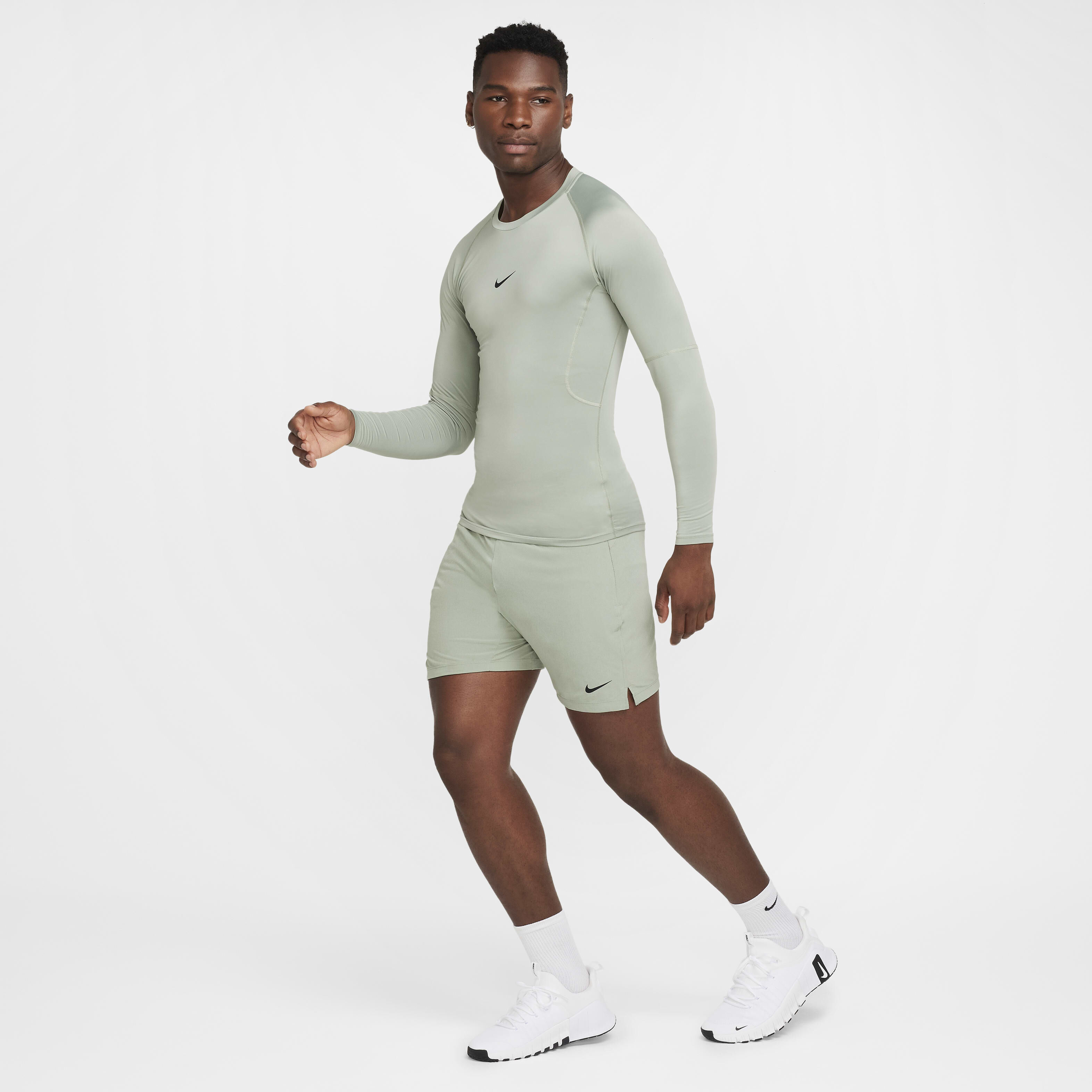Nike long fit best sale