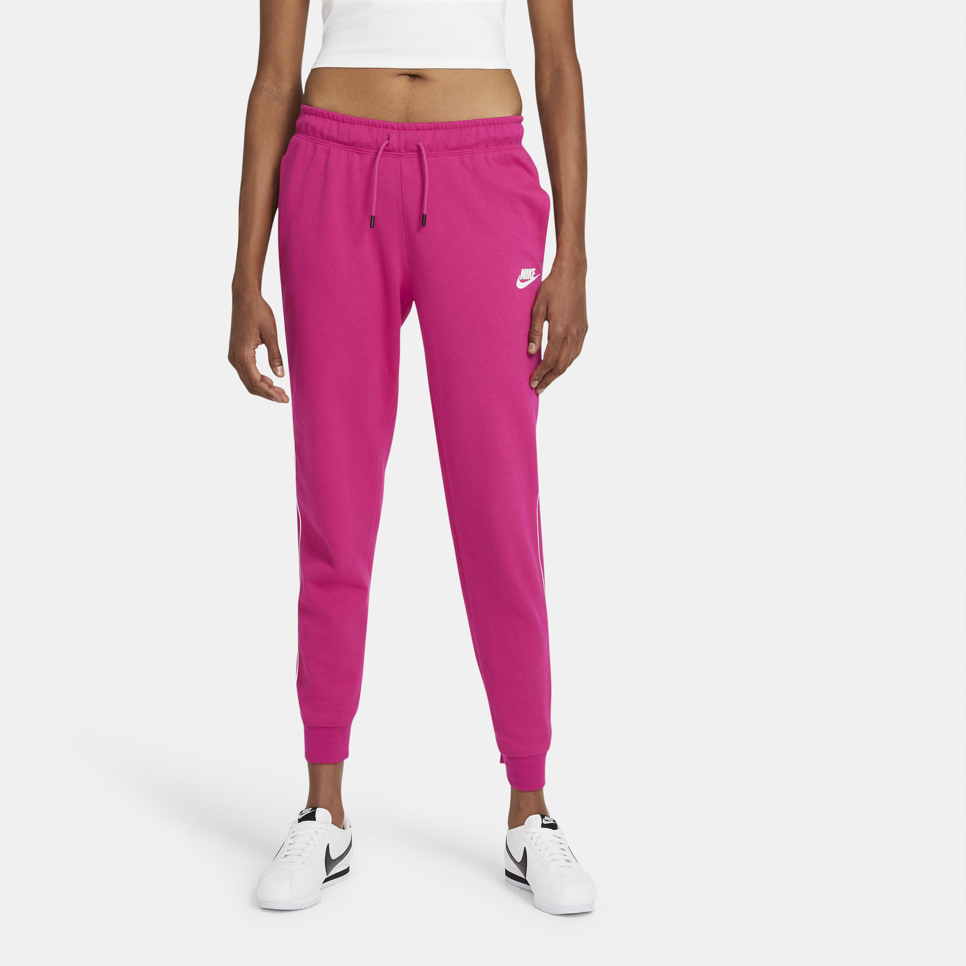 نايكي سبورتسوير image number 0