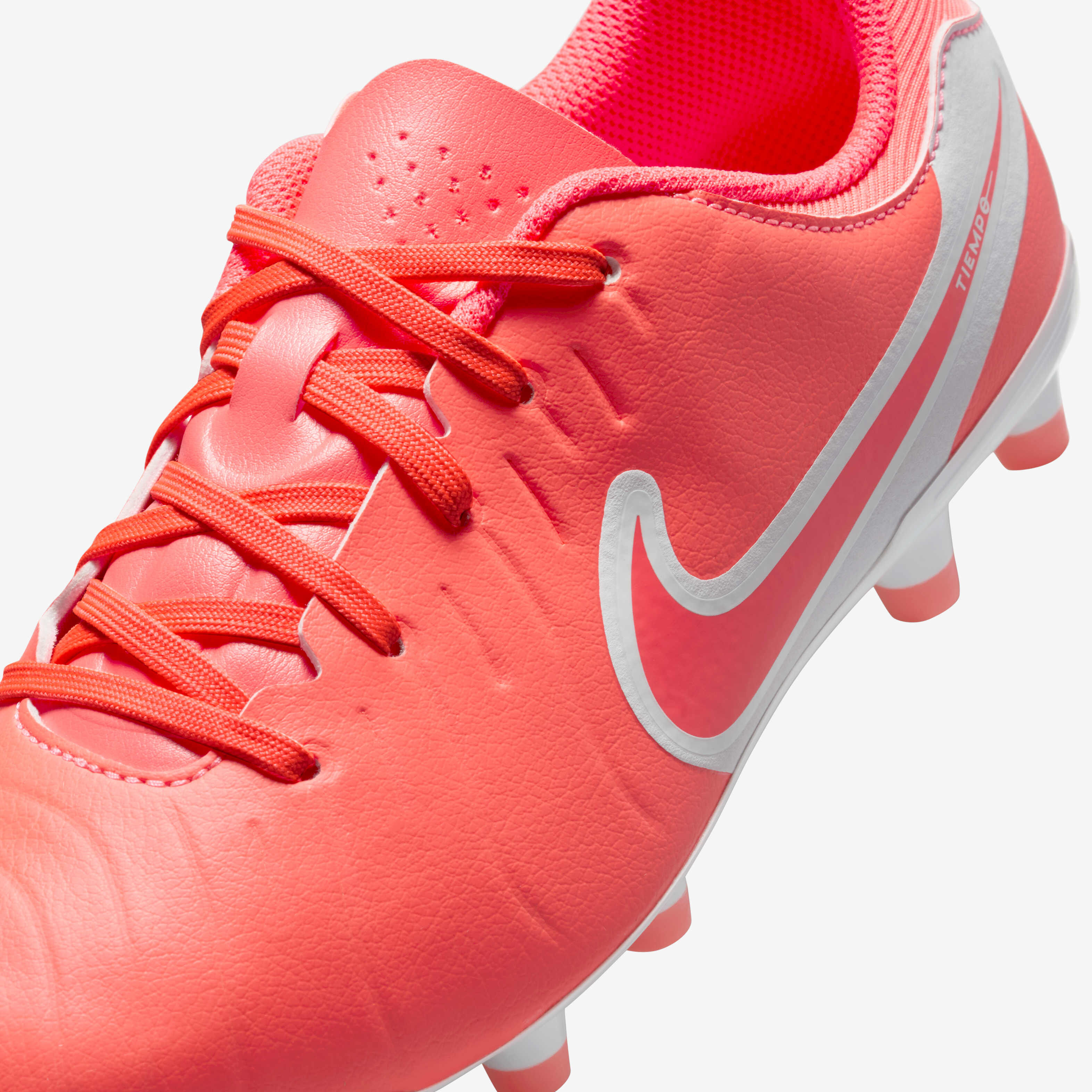 Nike Jr. Tiempo Legend 10 Academy image number 7