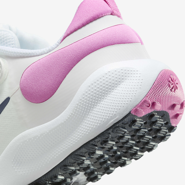 Nike Revolution 7 image number 7 Nike Revolution 7 image number 7