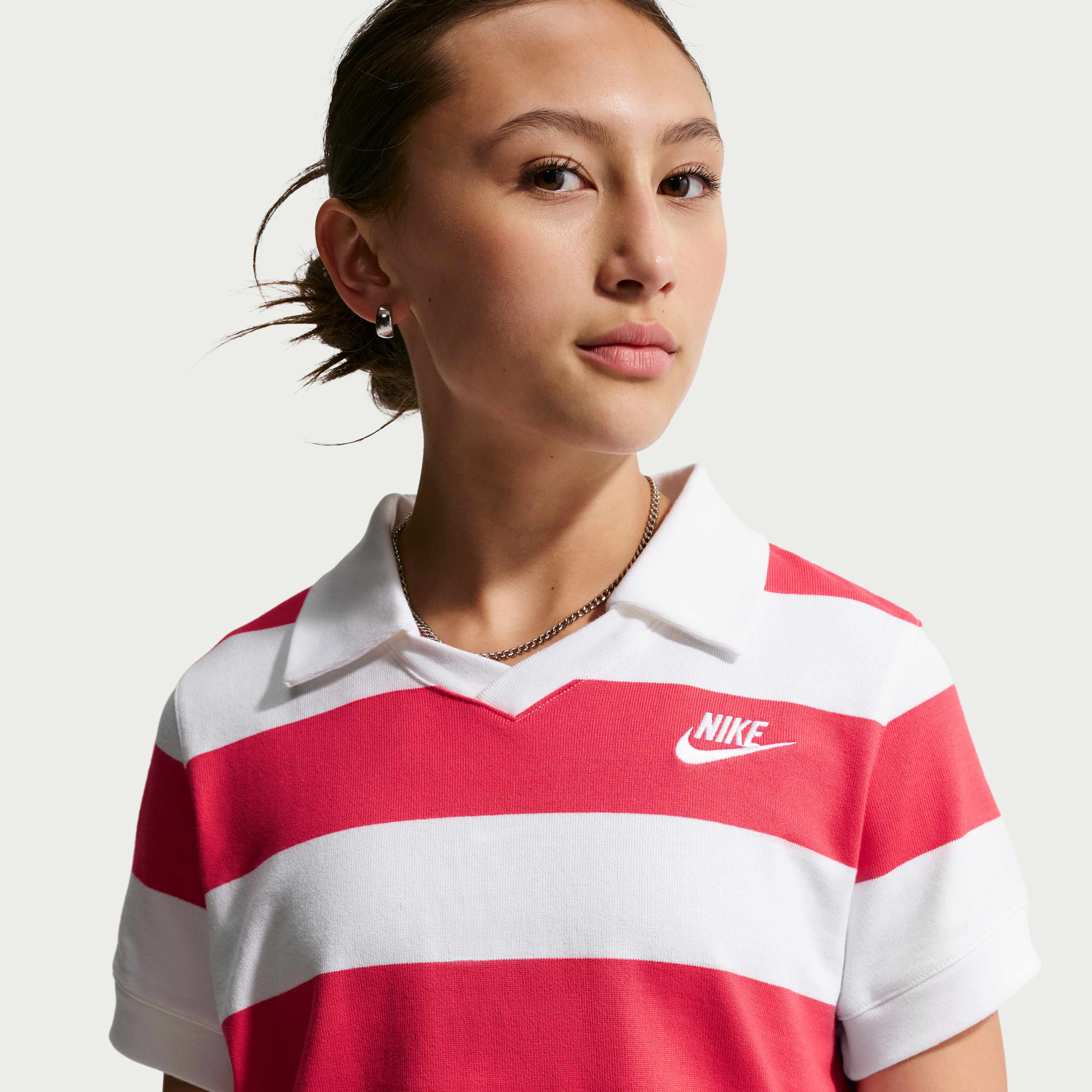 Nike Sportswear image number 2