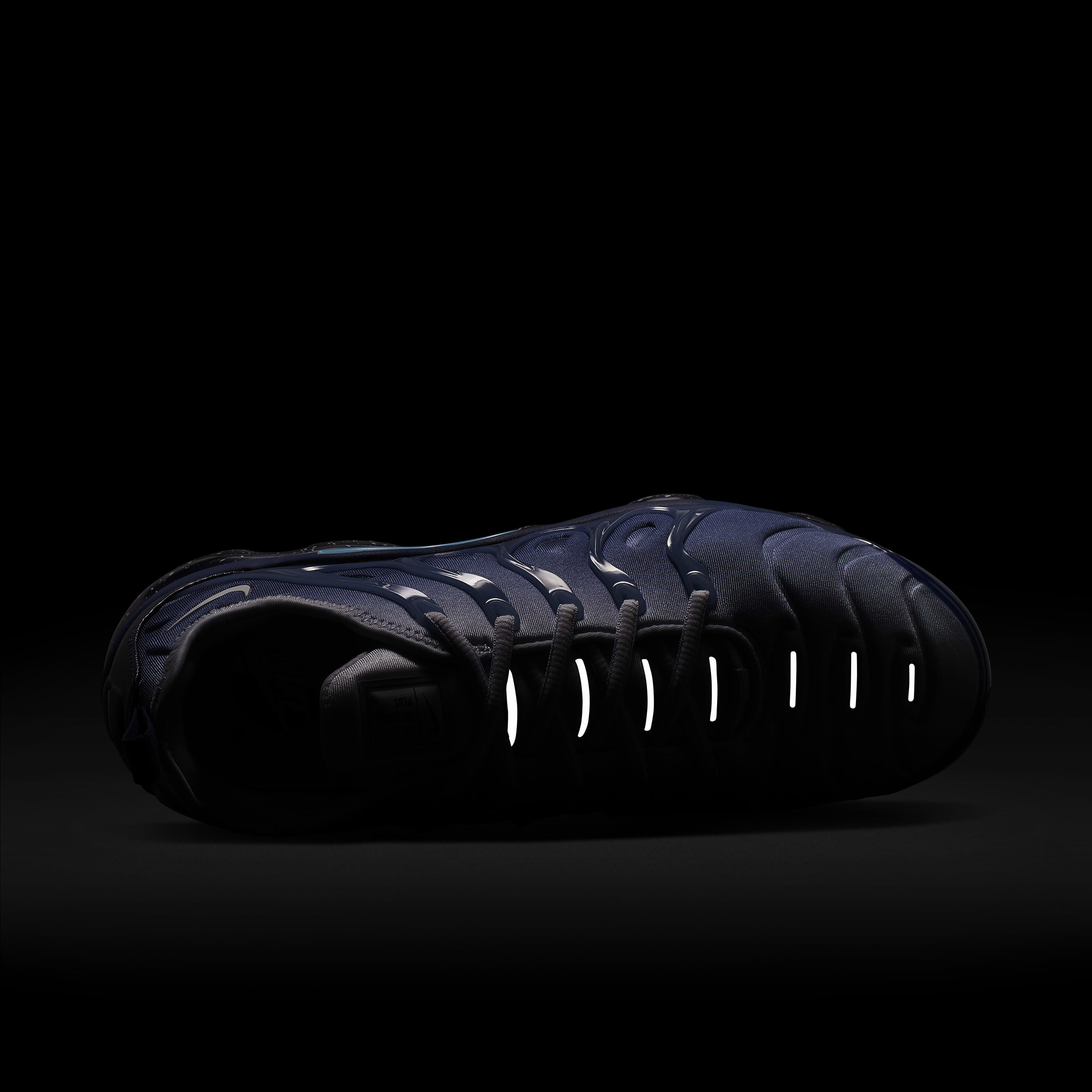 Buy Nike Air VaporMax Plus Men s Shoe Nike Saudi Official