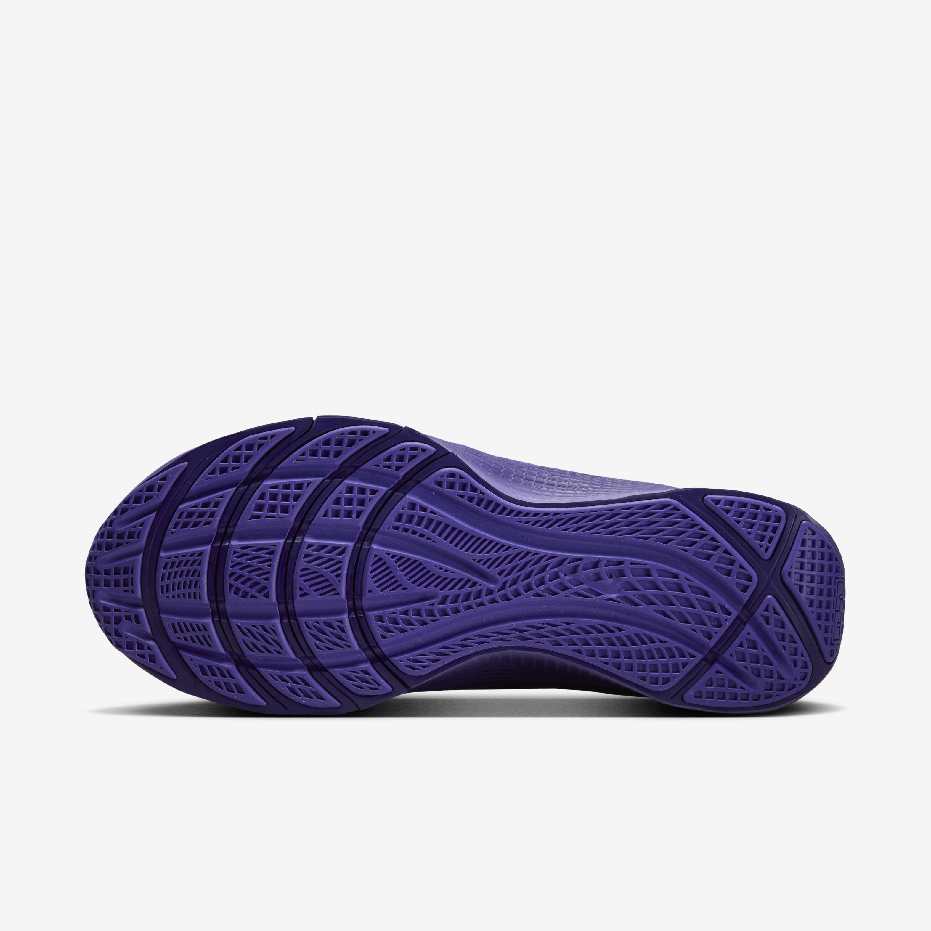 Buy LeBron TR 1 Men s Workout Shoes Nike Saudi Official