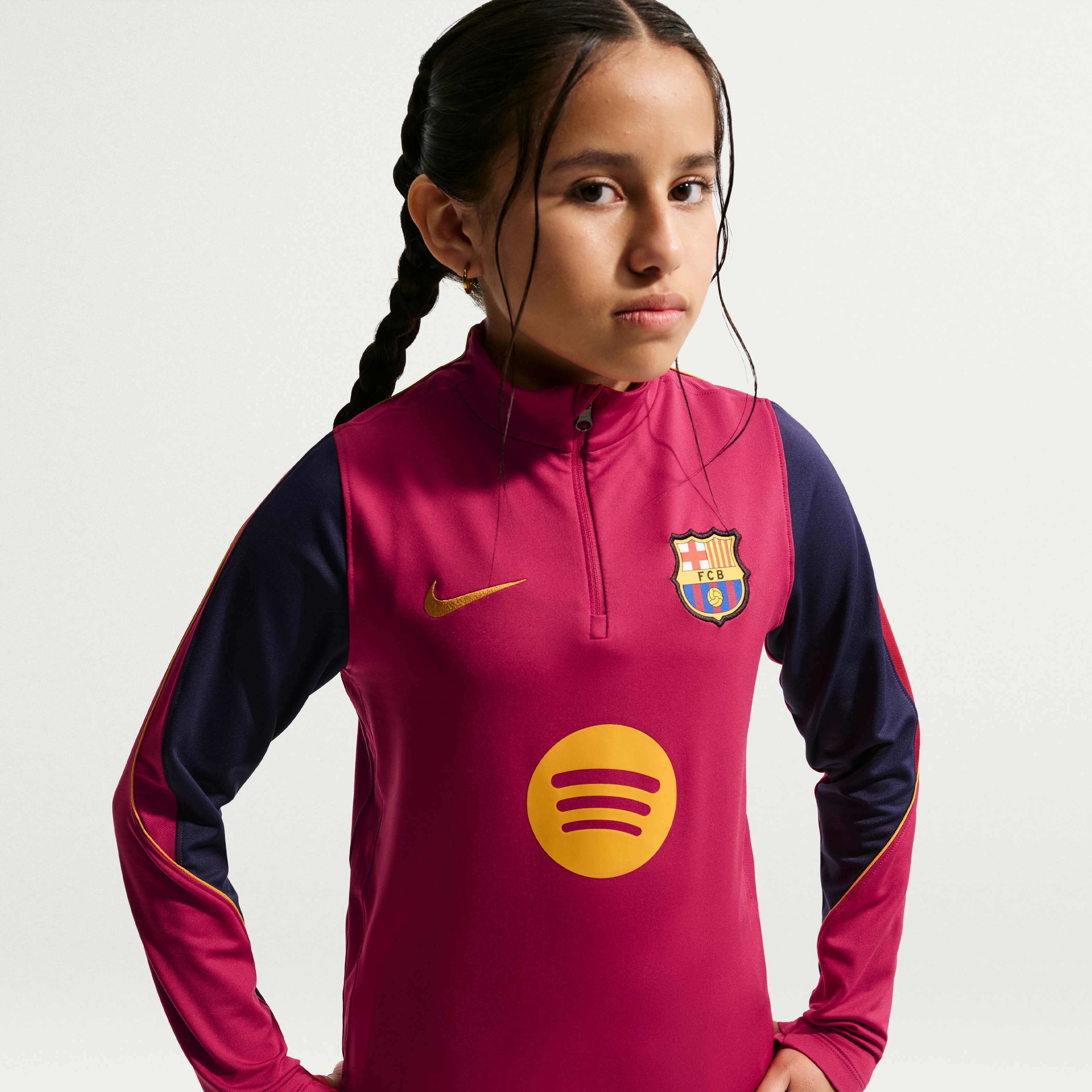 برشلونة سترايك image number 1