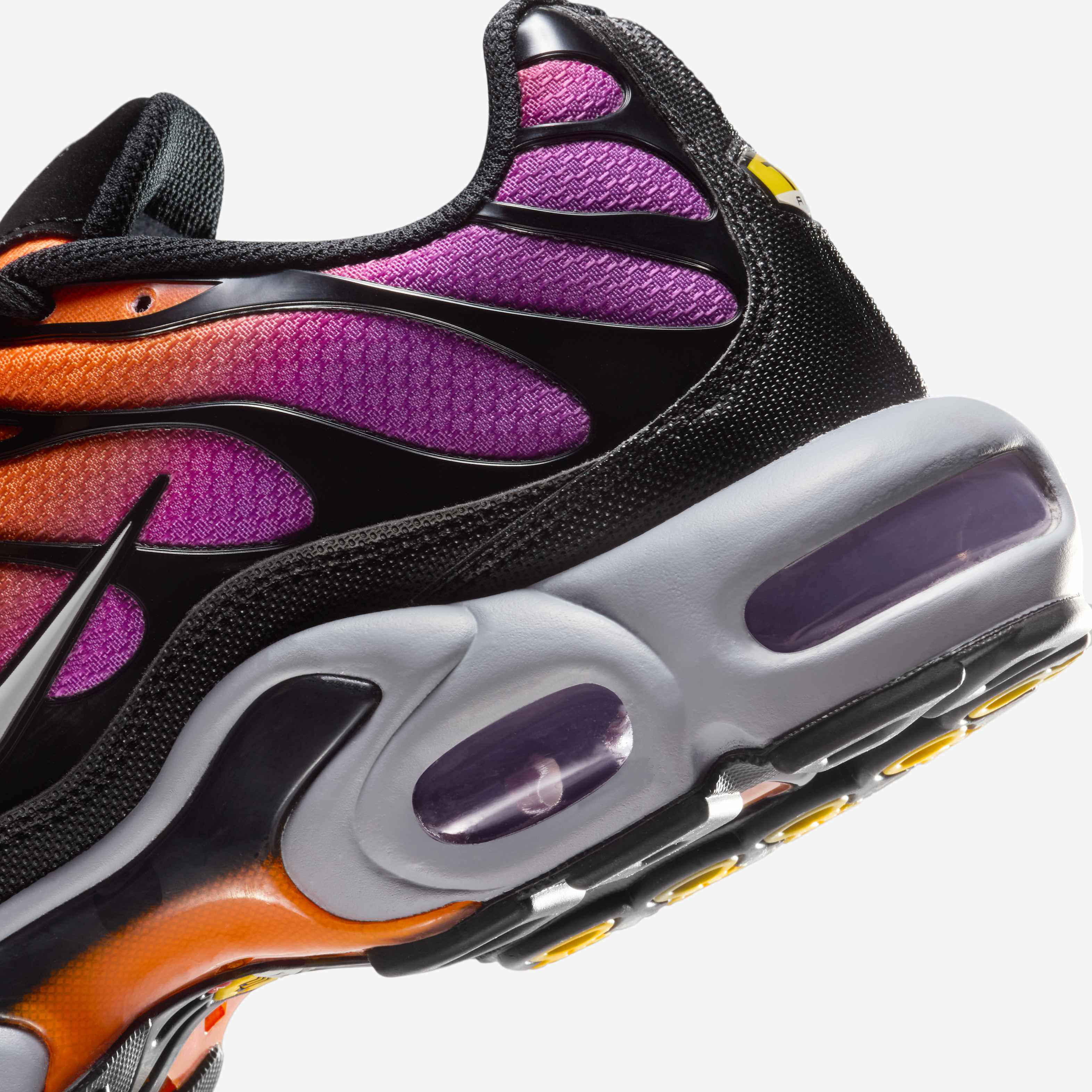 Nike Air Max Plus image number 7