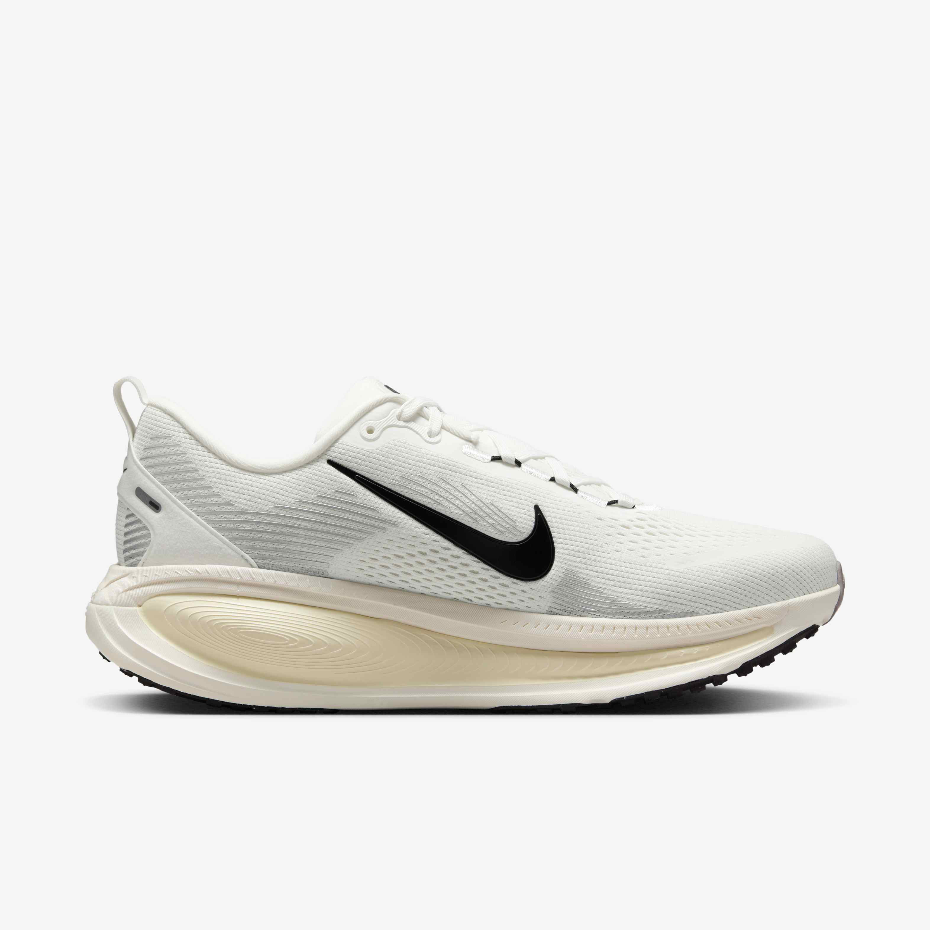 Nike Vomero 18 image number 2