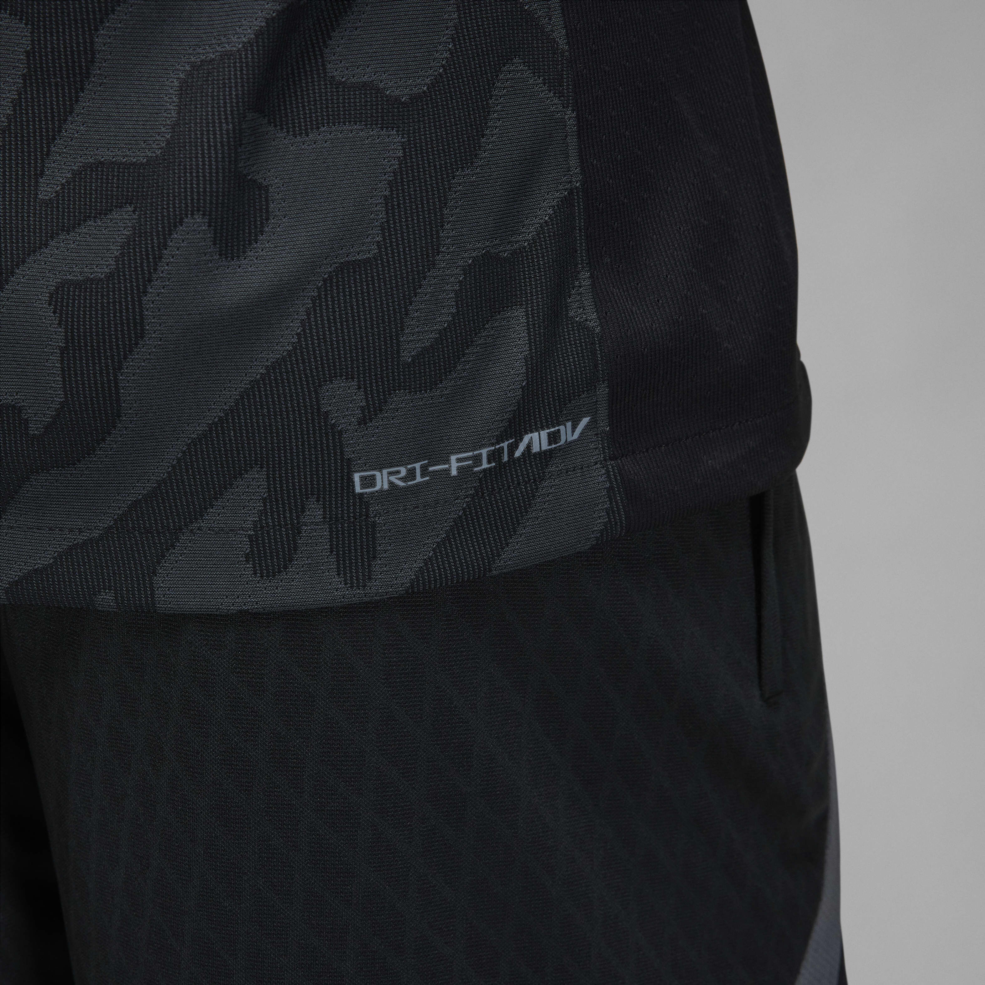 Paris Saint-Germain 2023/24 Match Third image number 6