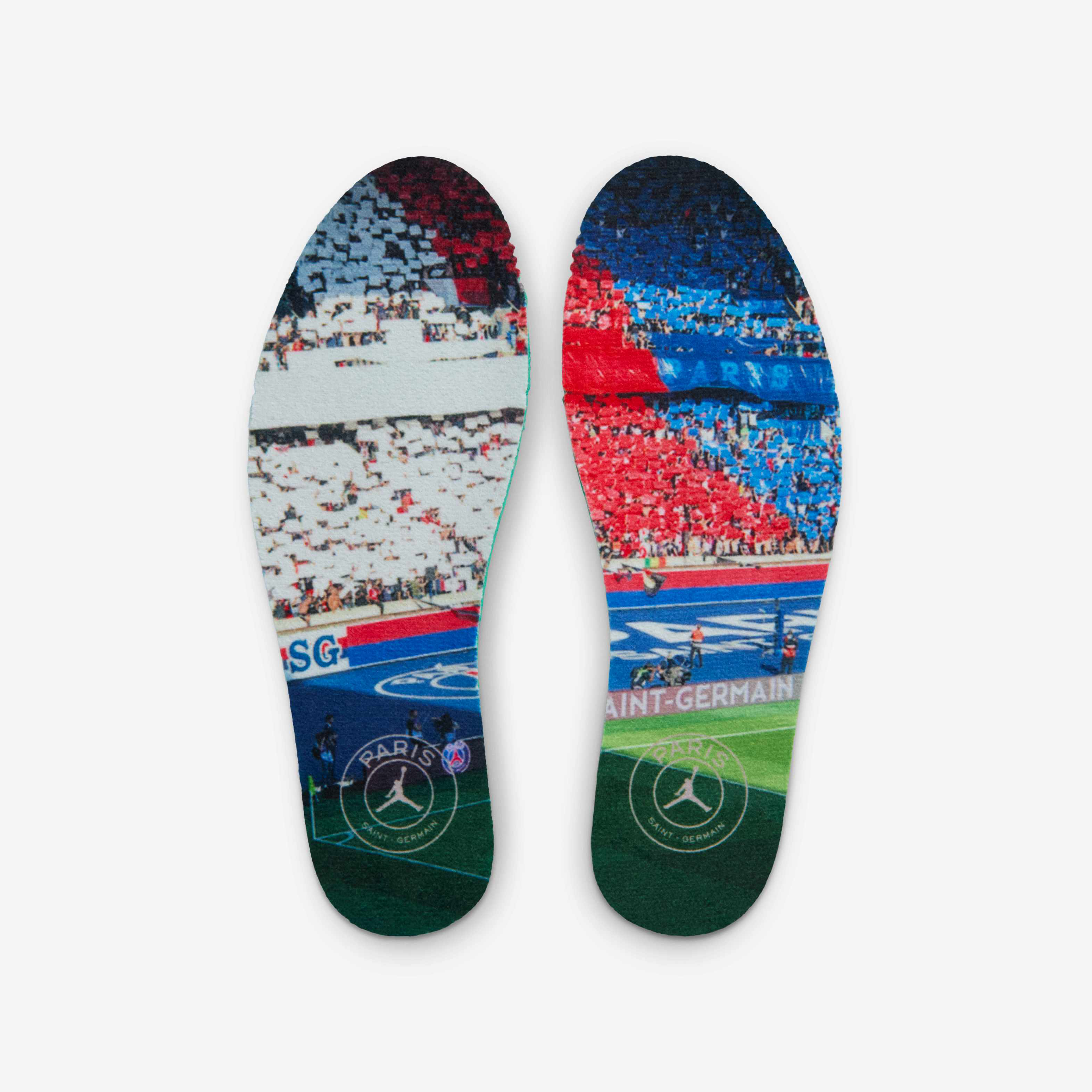 Paris Saint-Germain x Air Jordan 4 RM image number 8