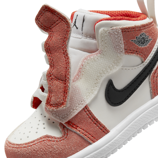 Jordan 1 2025 mid alt
