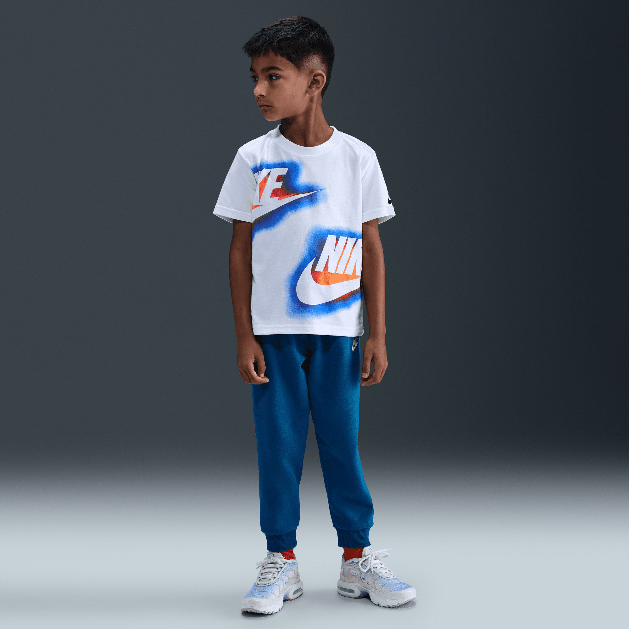 Nike Glow With Me image number 0