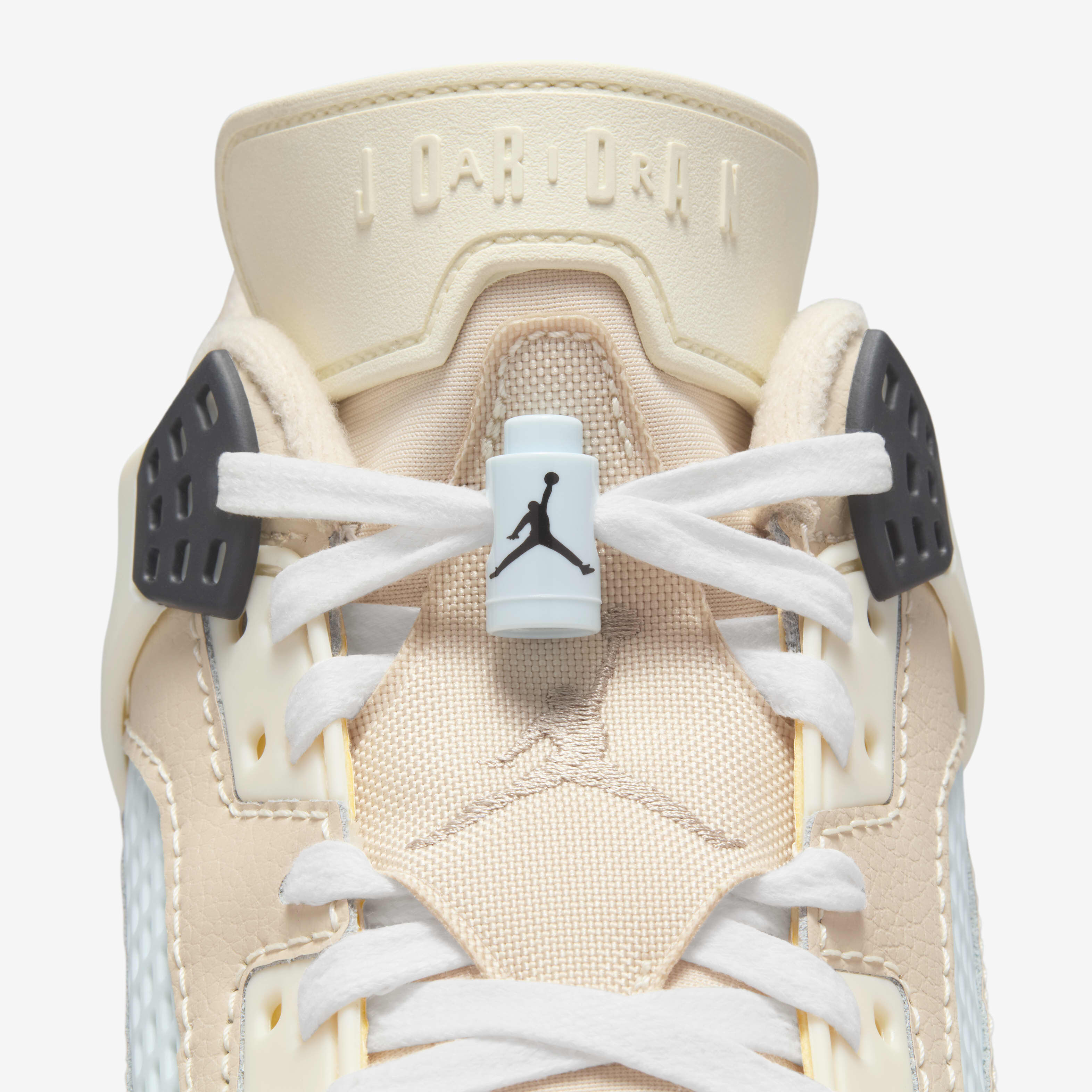 Jordan Spizike Low image number 9