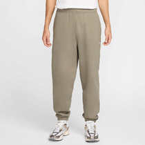 Nike Solo Swoosh