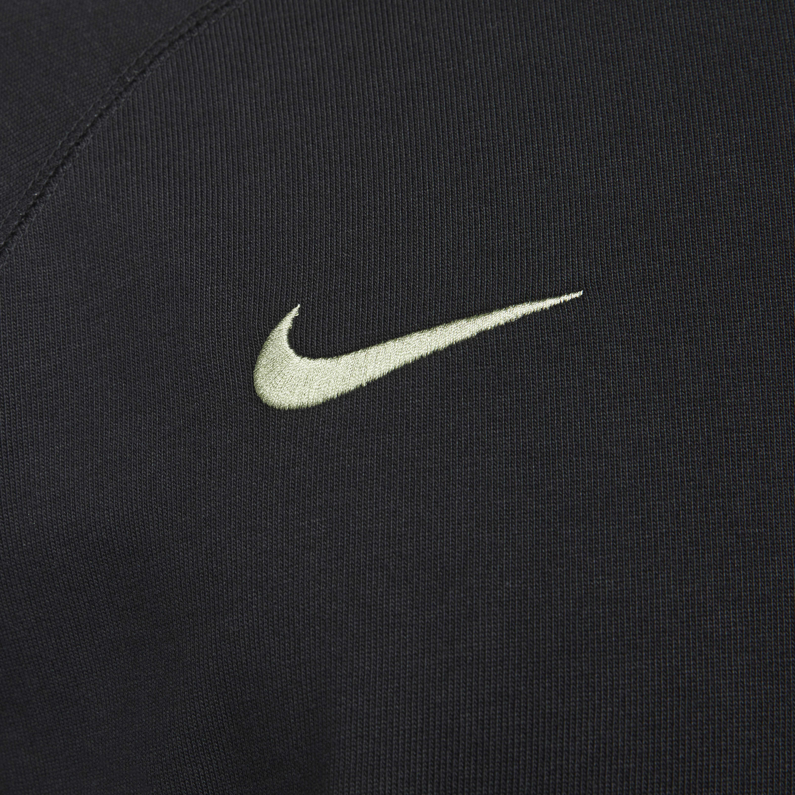 Atl&eacute;tico Madrid Travel Third image number 4