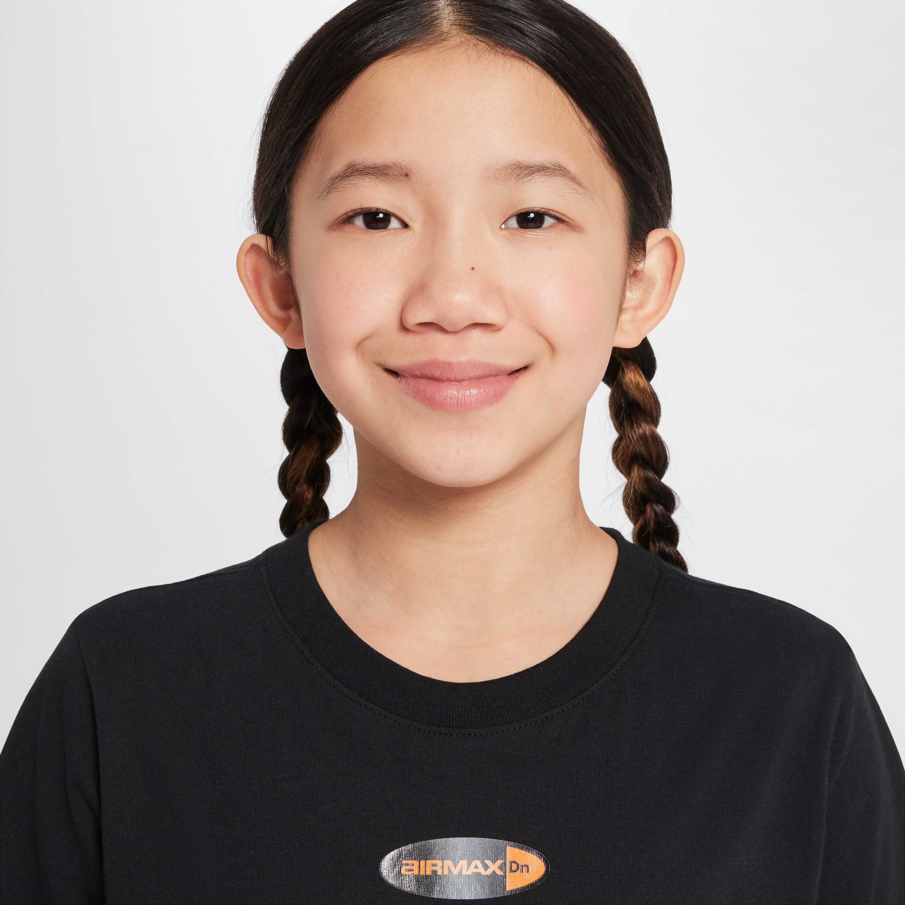 Nike Sportswear image number 2