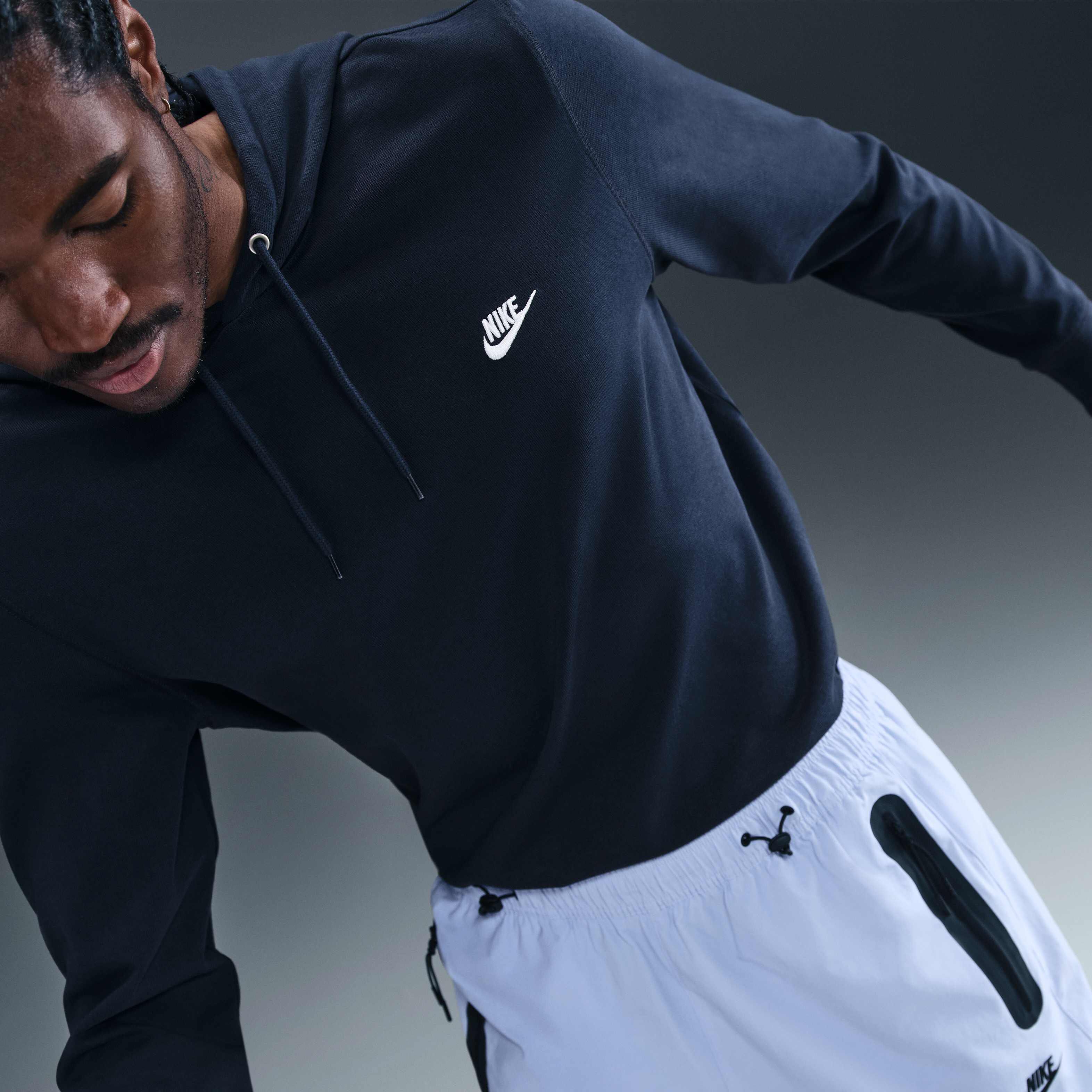 Nike Sportswear Club image number 2