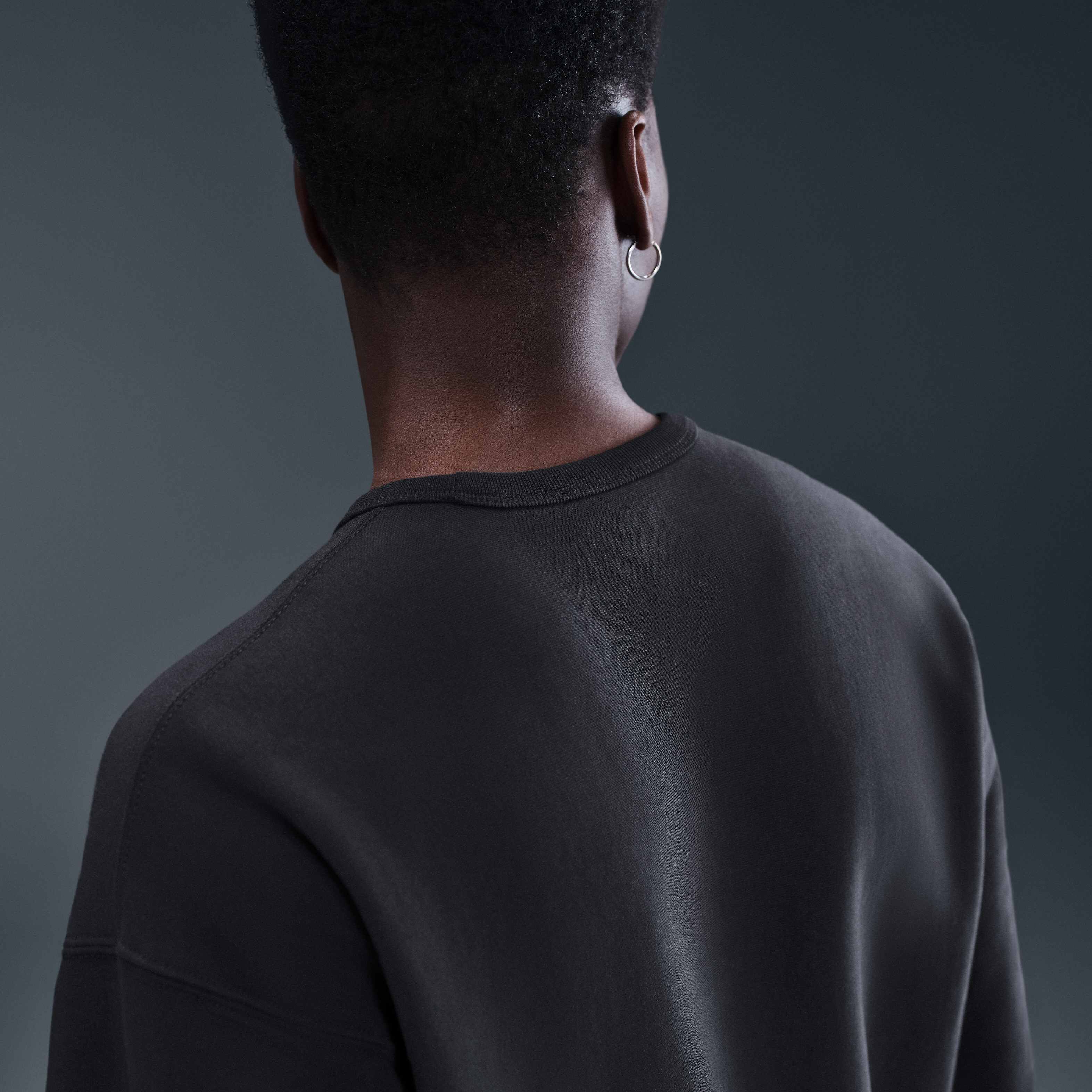 Nike Solo Swoosh image number 1