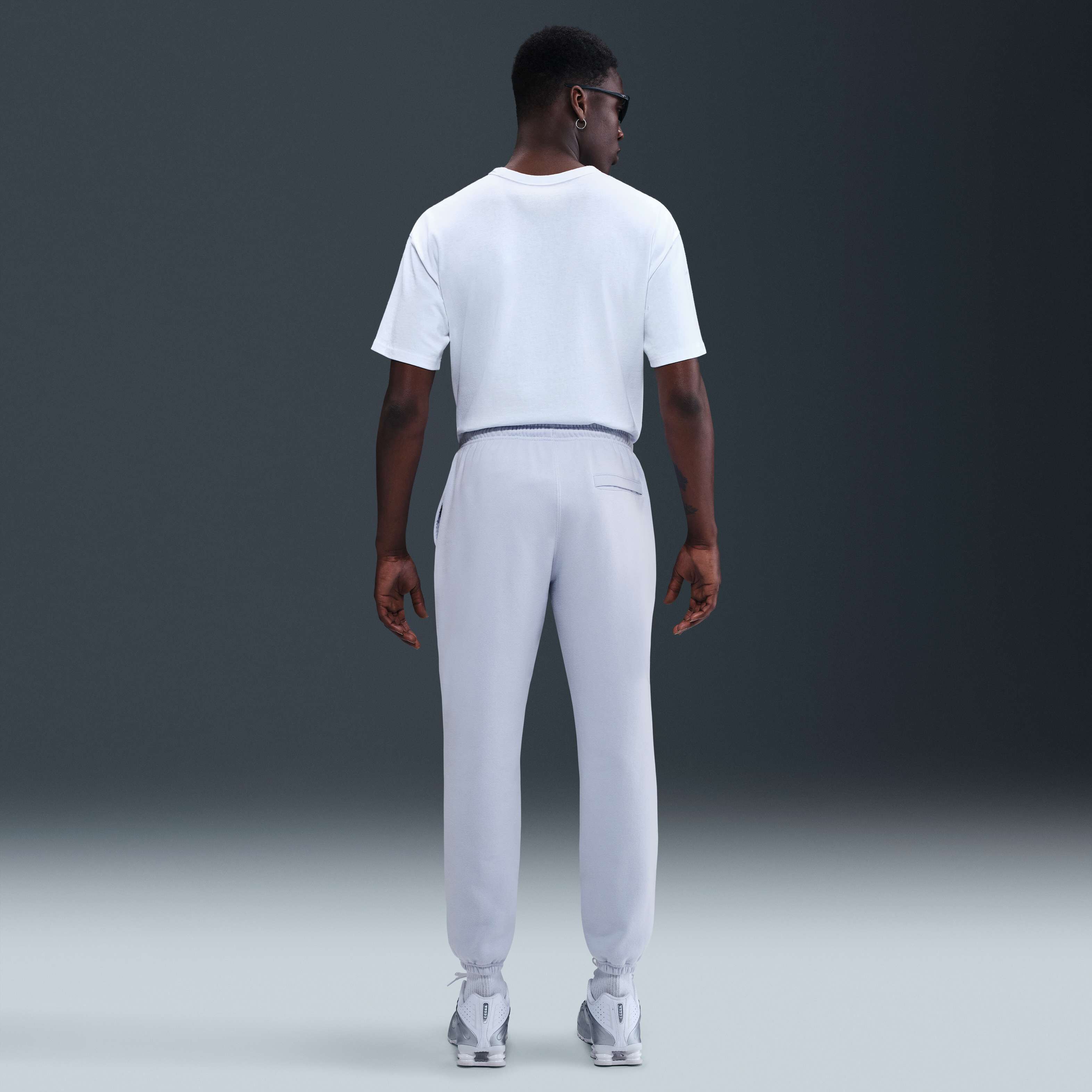 Nike Club image number 3