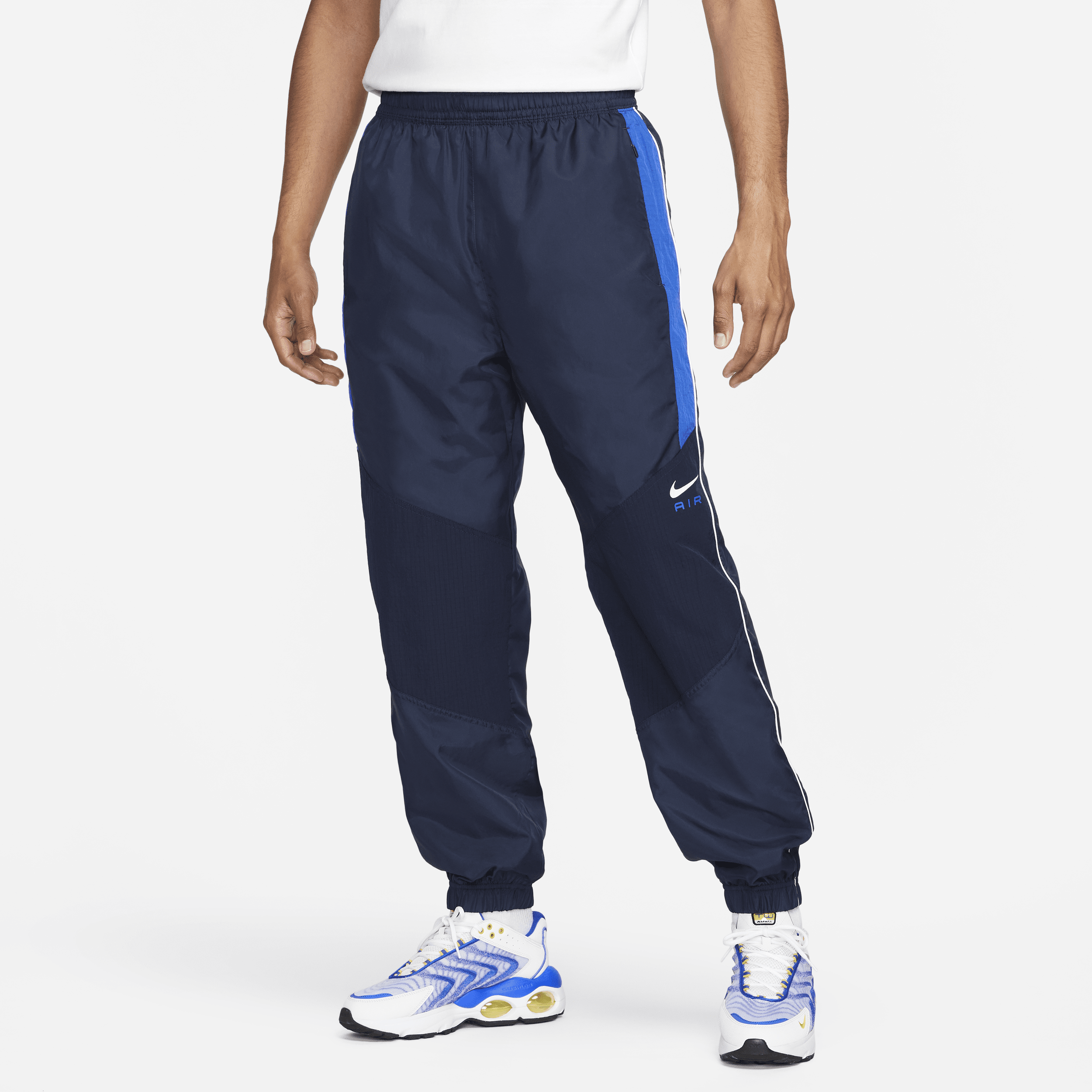 Nike sb shield track pants sales