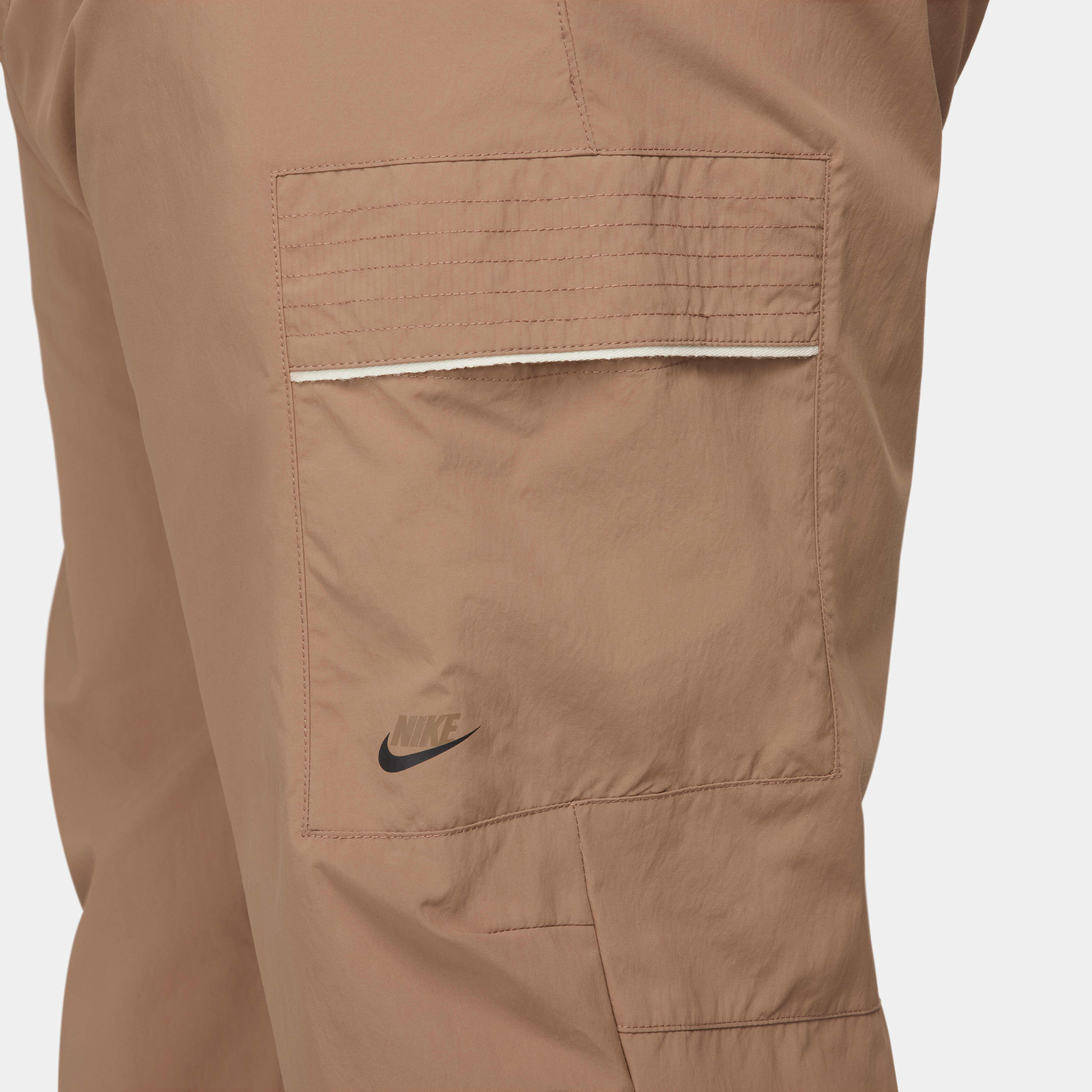 Nike Sportswear Style Essentials image number 10