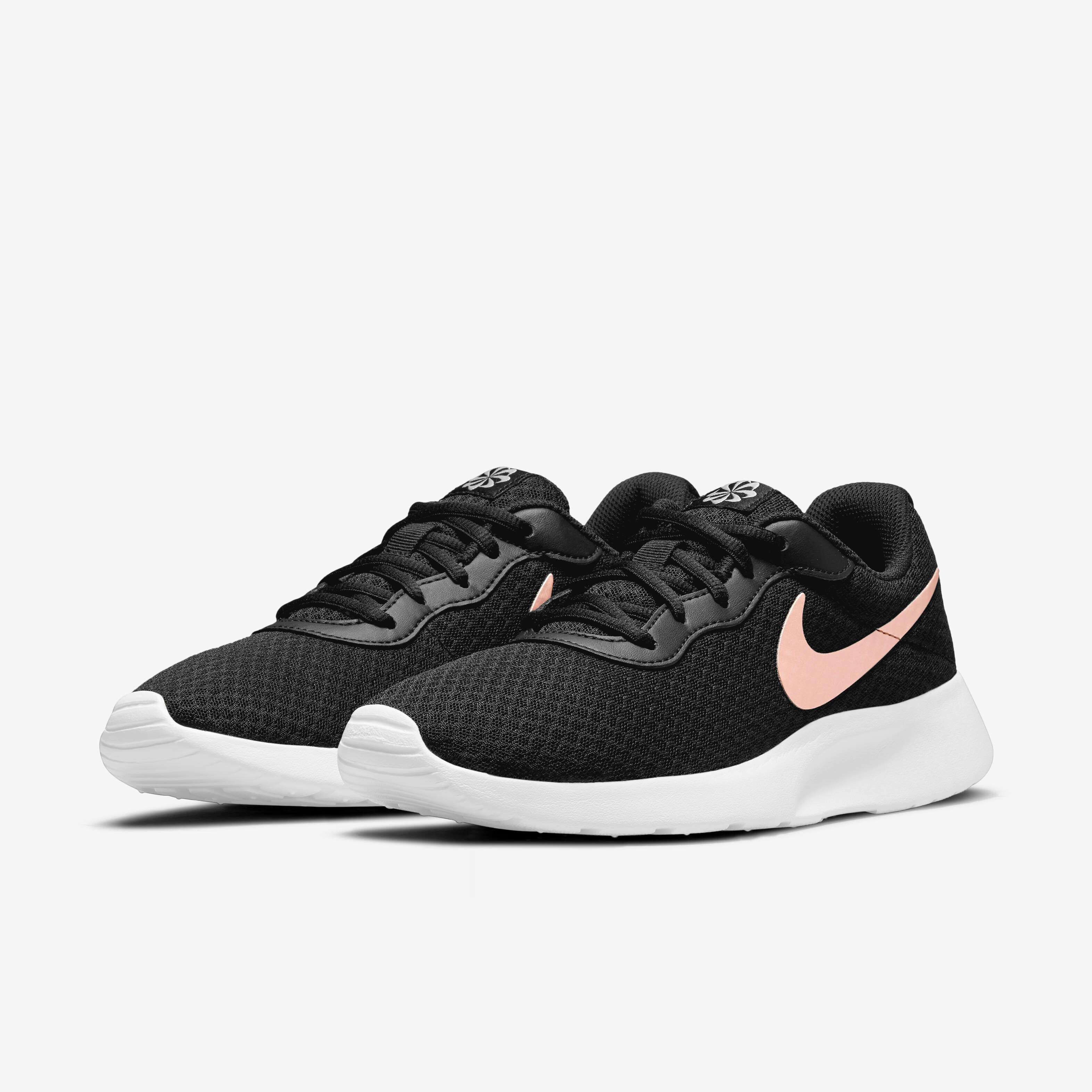 Buy Nike Tanjun Women s Shoes Nike Saudi Official