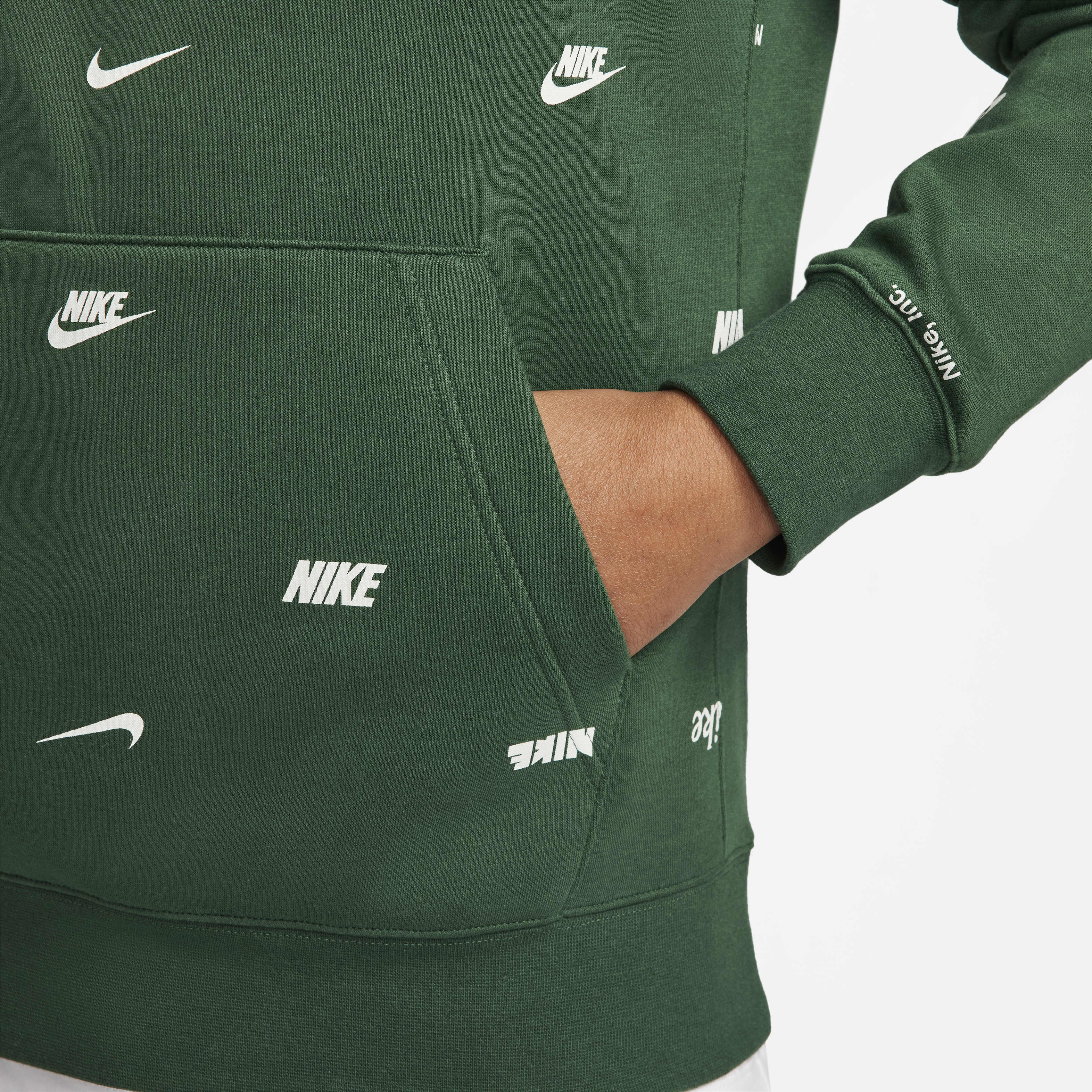 Nike Club Fleece image number 3
