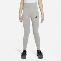 Nike Sportswear Favourites