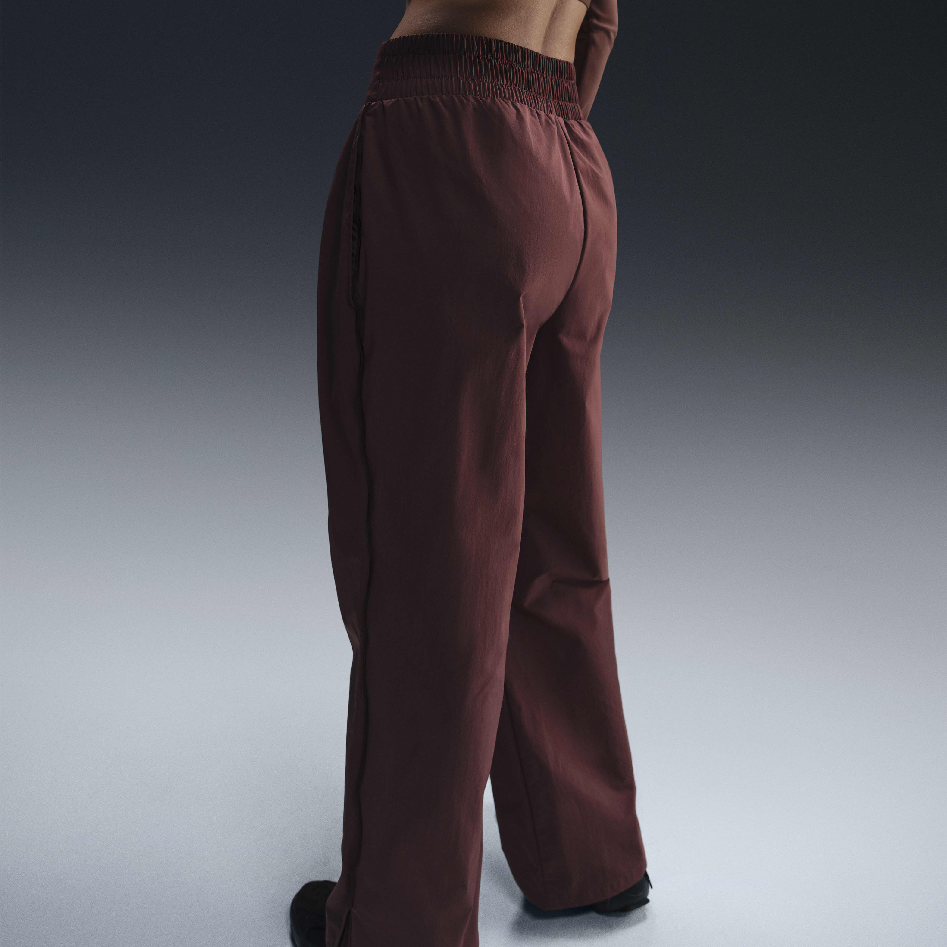 نايكي سبورتسوير كوليكشن image number 1