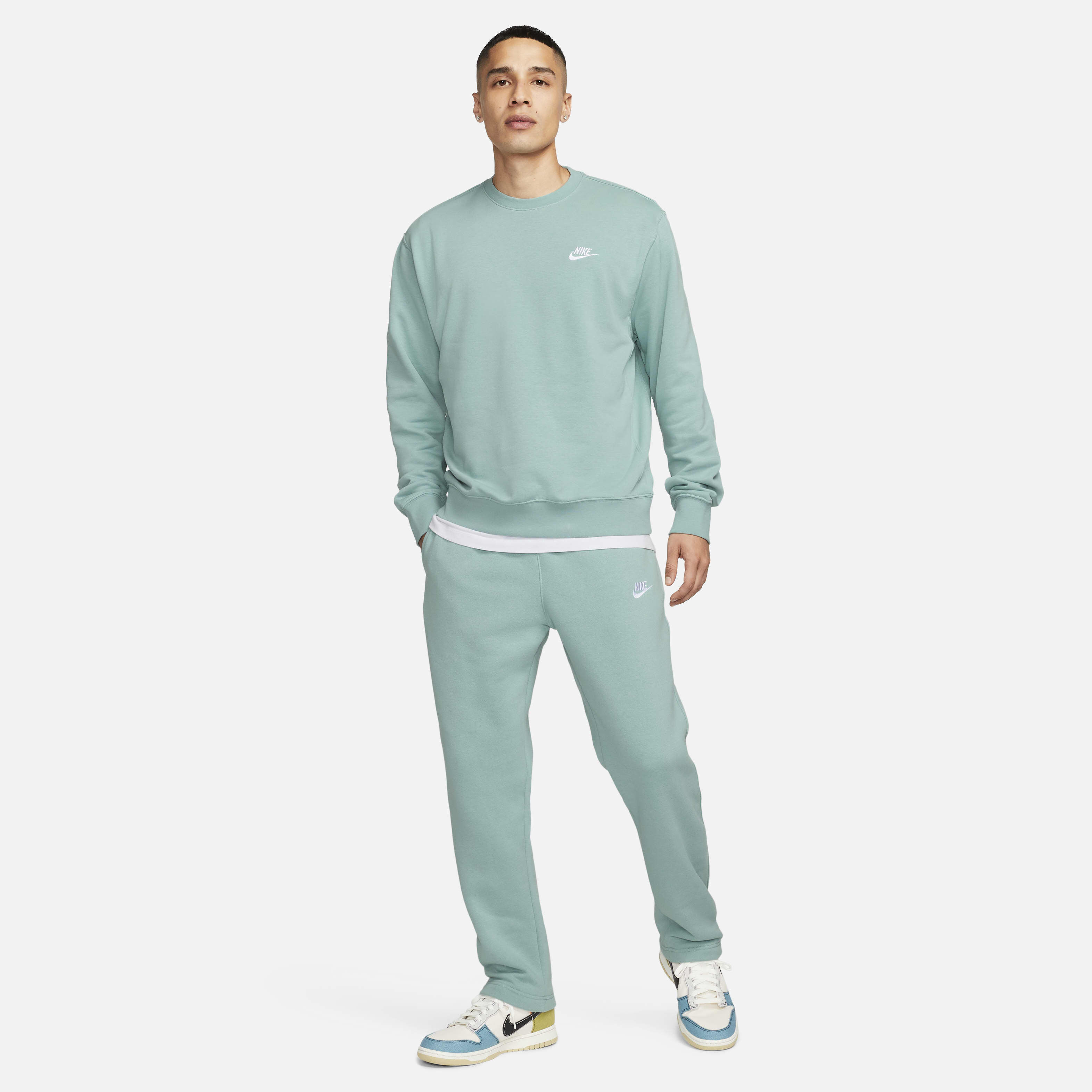 نايكي سبورتسوير كلوب image number 4