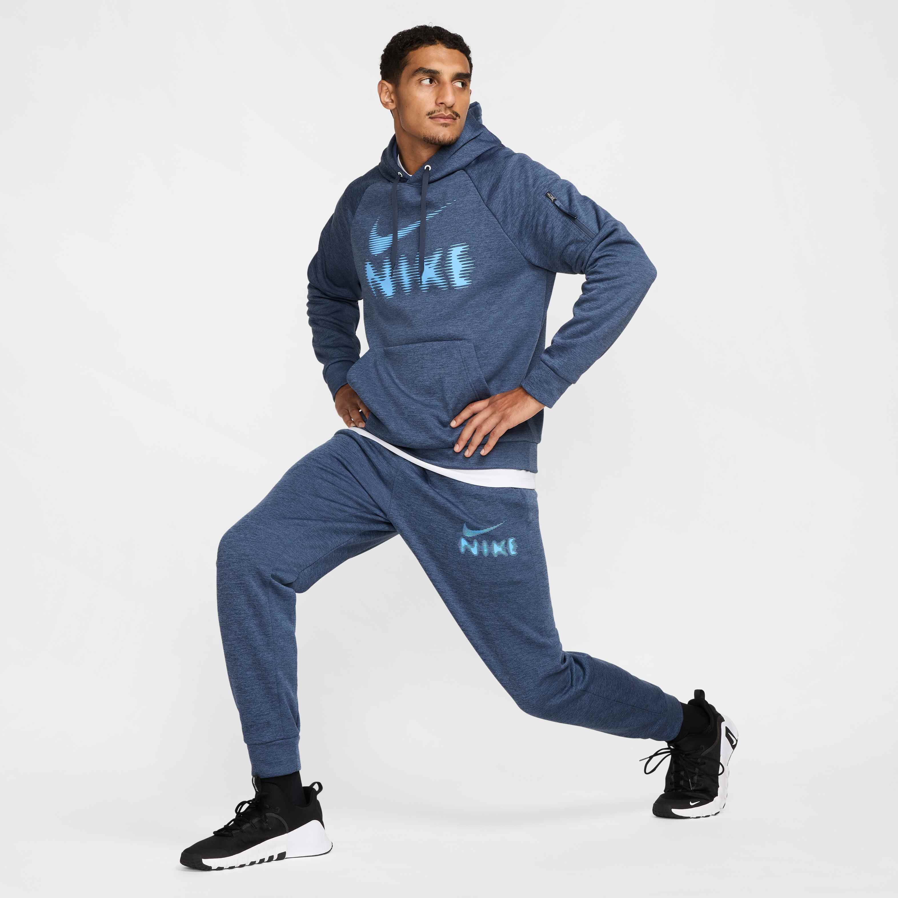 Nike image number 5
