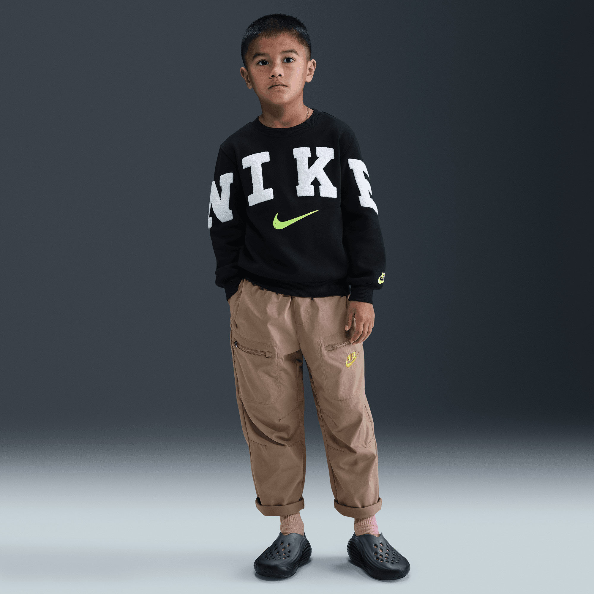 نايكي كلوب image number 5