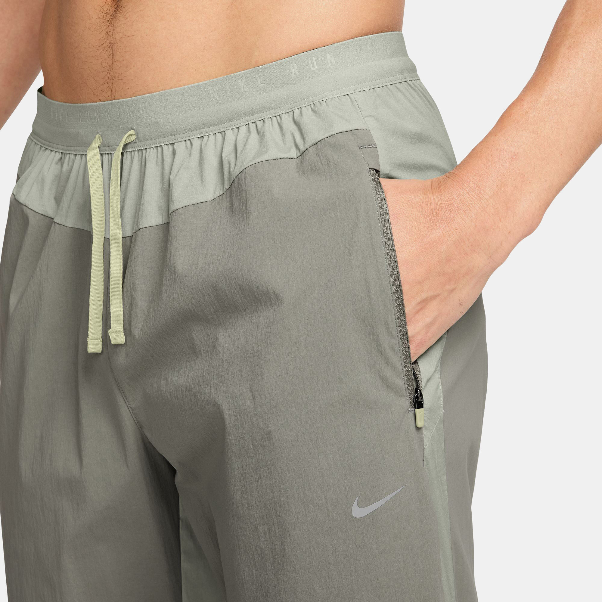 نايكي سترايد image number 2